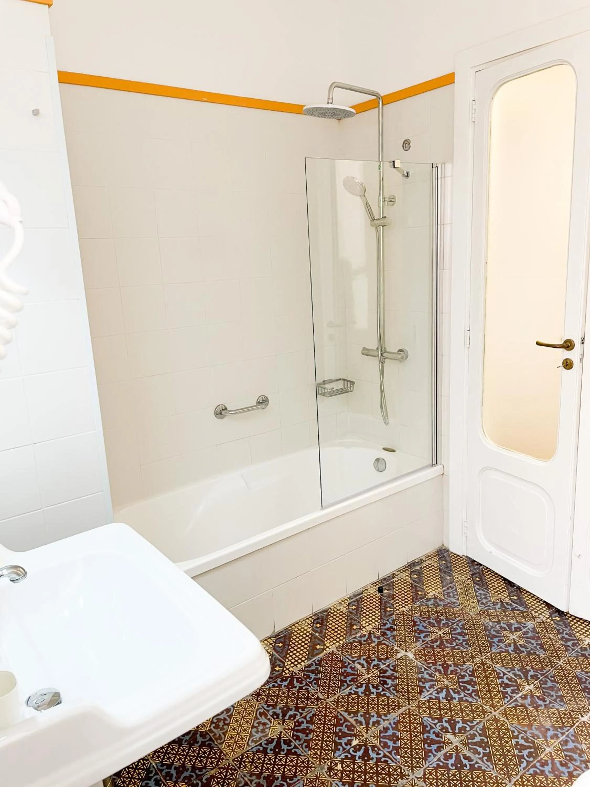 Bathroom in B&B Faraglione