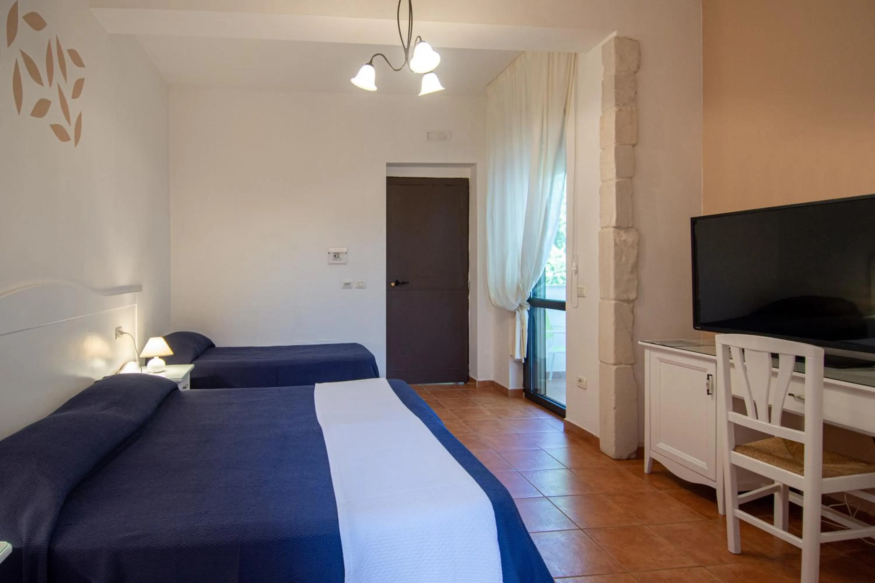 Photo of the whole room in Giardino Degli Ulivi Resort Masseria