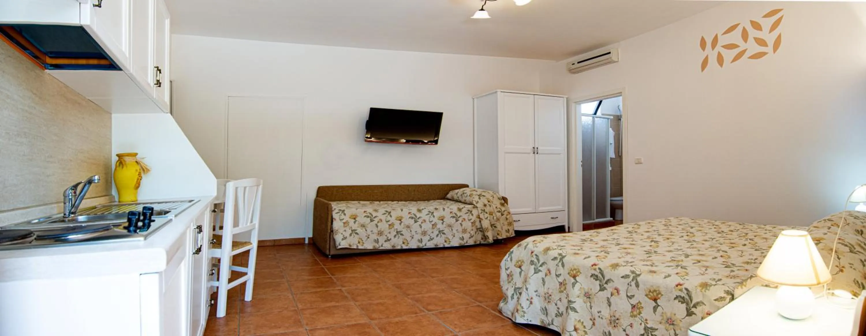 Photo of the whole room in Giardino Degli Ulivi Resort Masseria