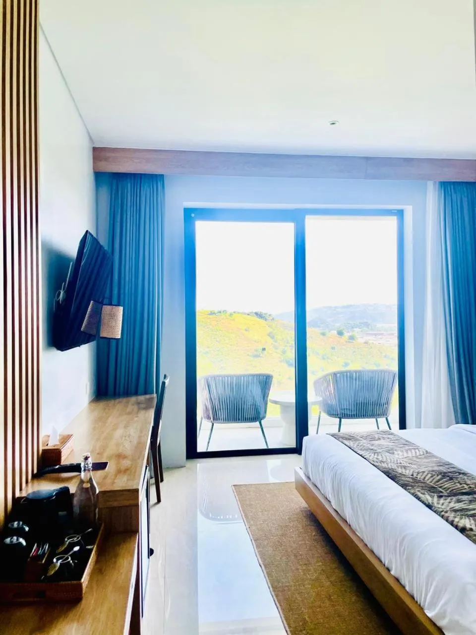 View (from property/room), Bed in Truntum Boutique Mandalika