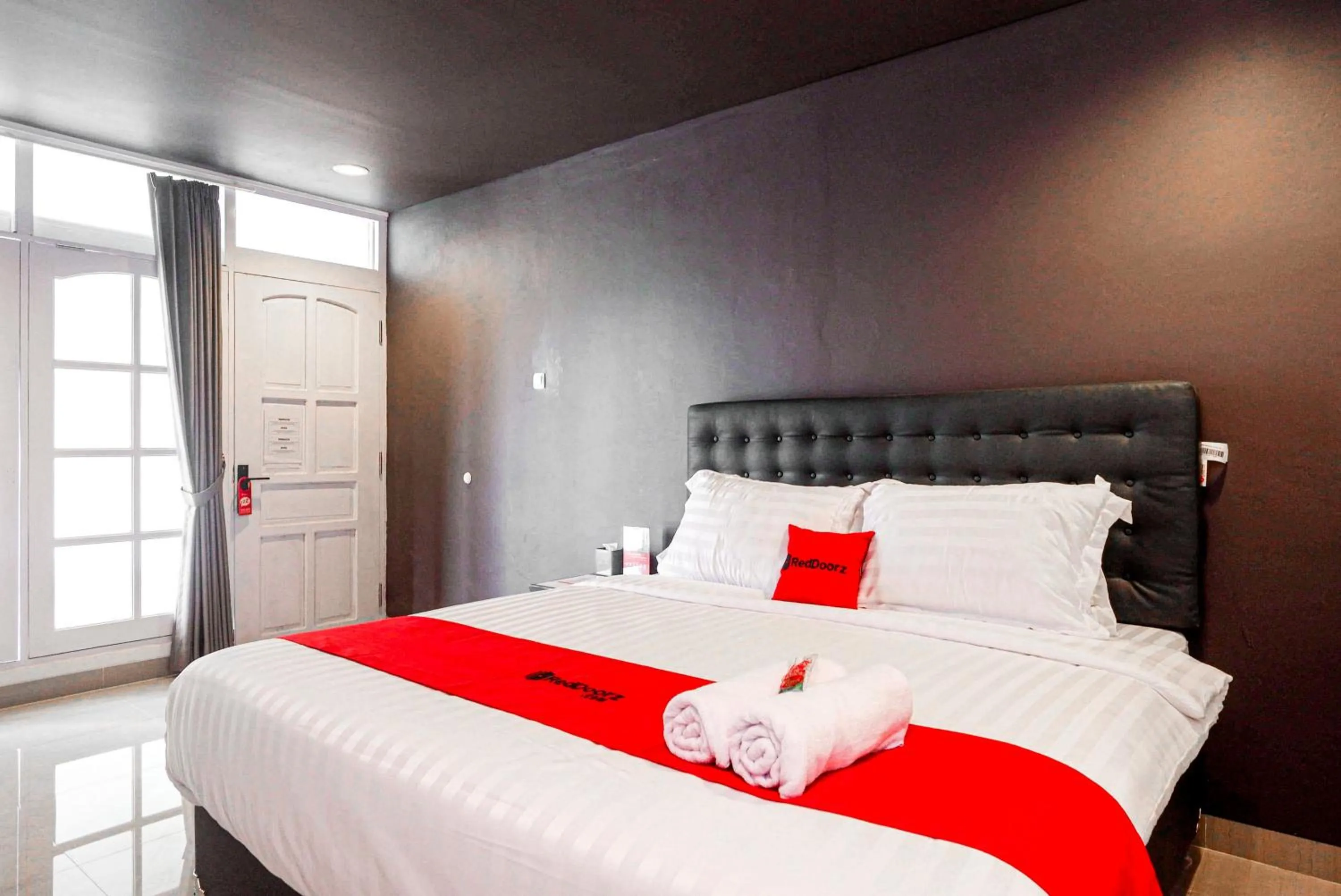 Bedroom, Bed in RedDoorz near Bukitsari Semarang