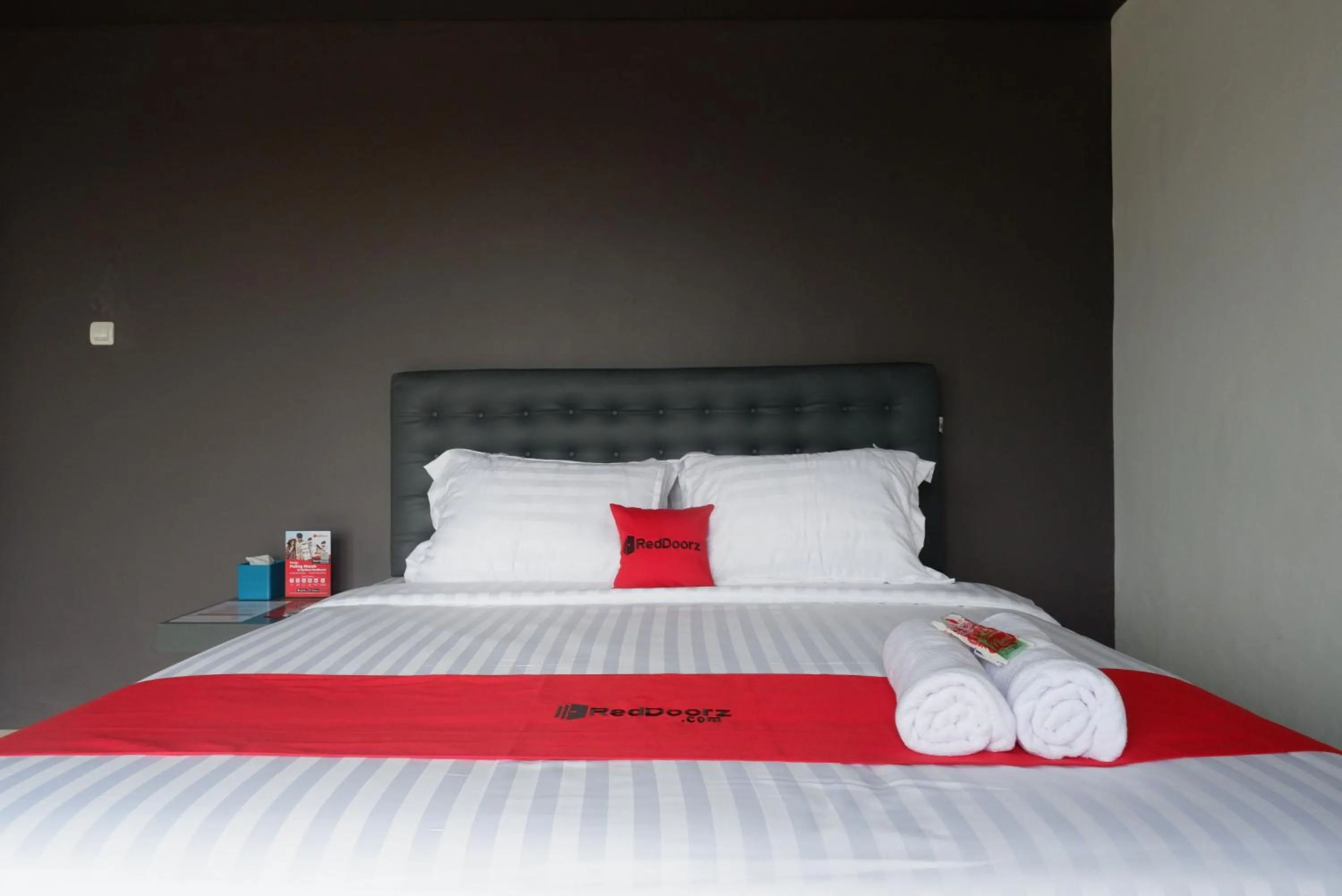 Bed in RedDoorz near Bukitsari Semarang