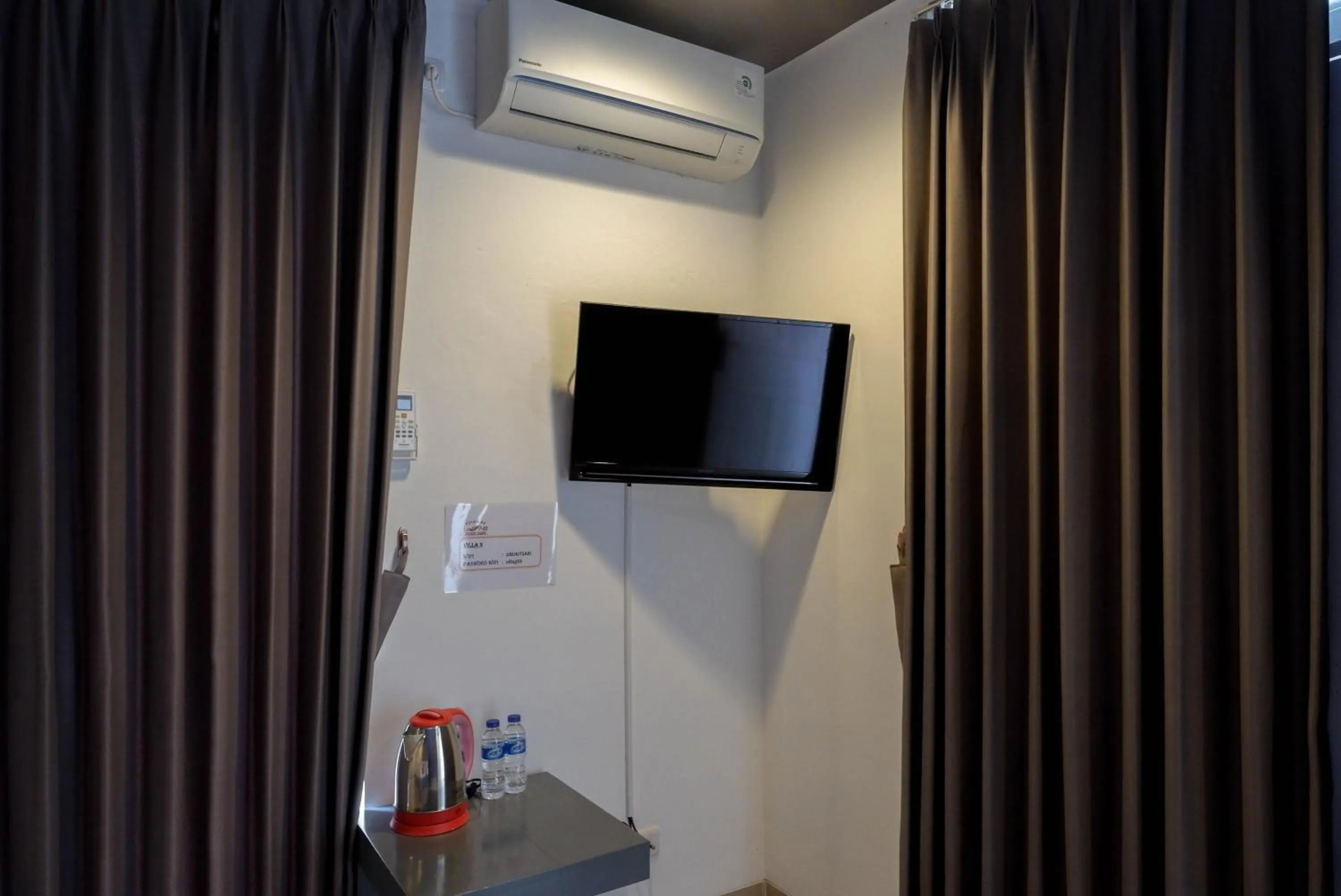 RedDoorz near Bukitsari Semarang