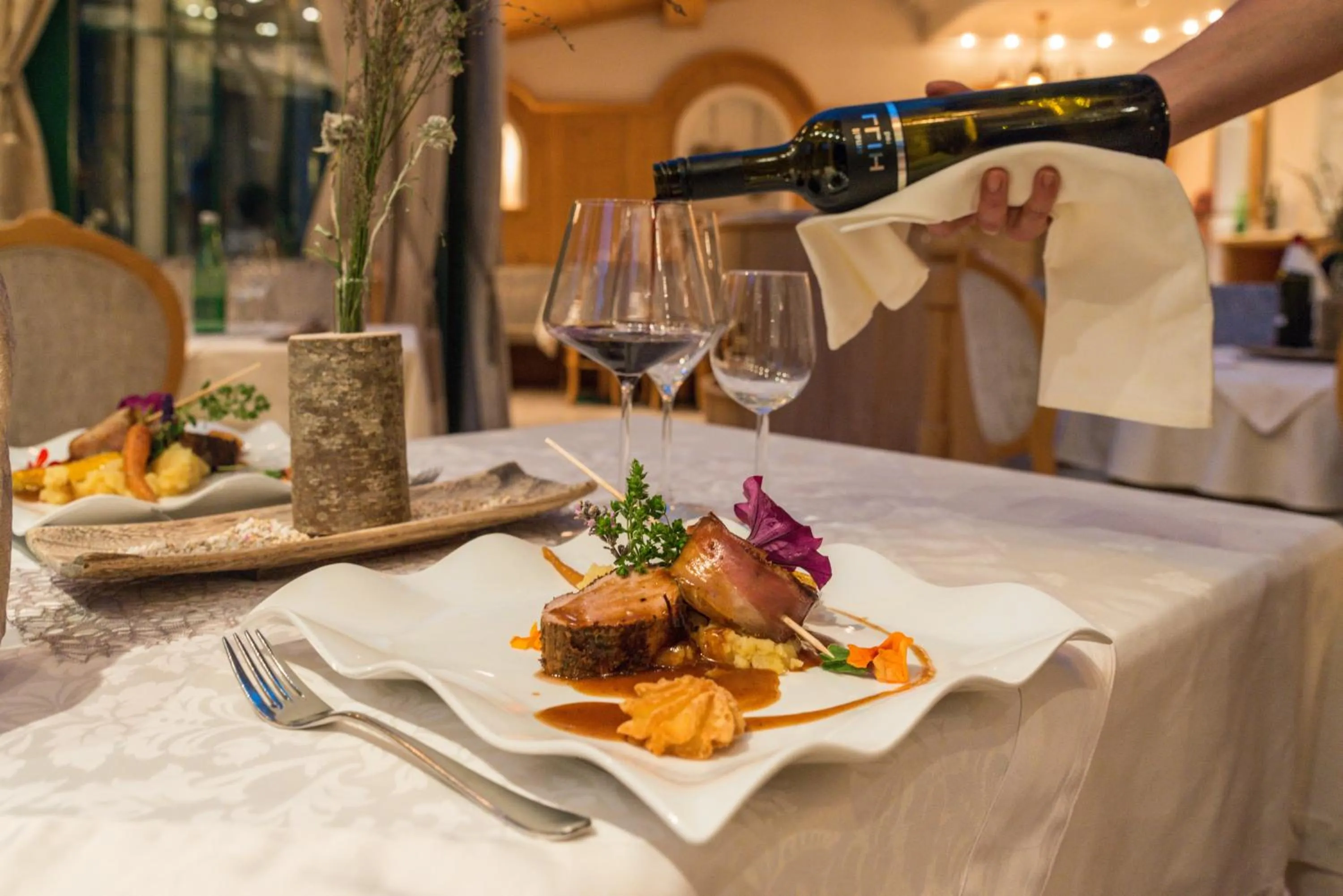 Restaurant/places to eat in Apart Lech