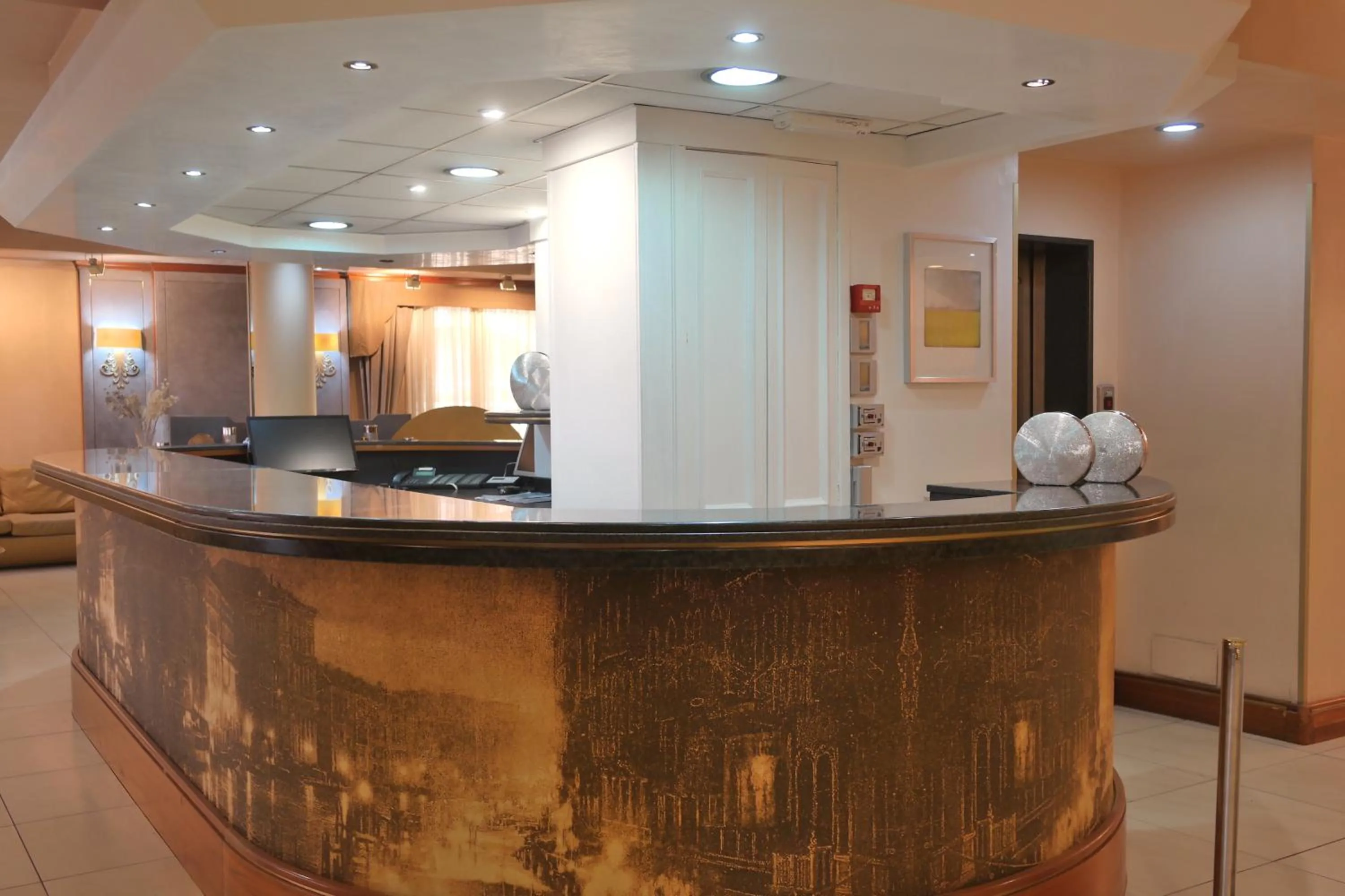Lobby or reception in Hotel Mondial