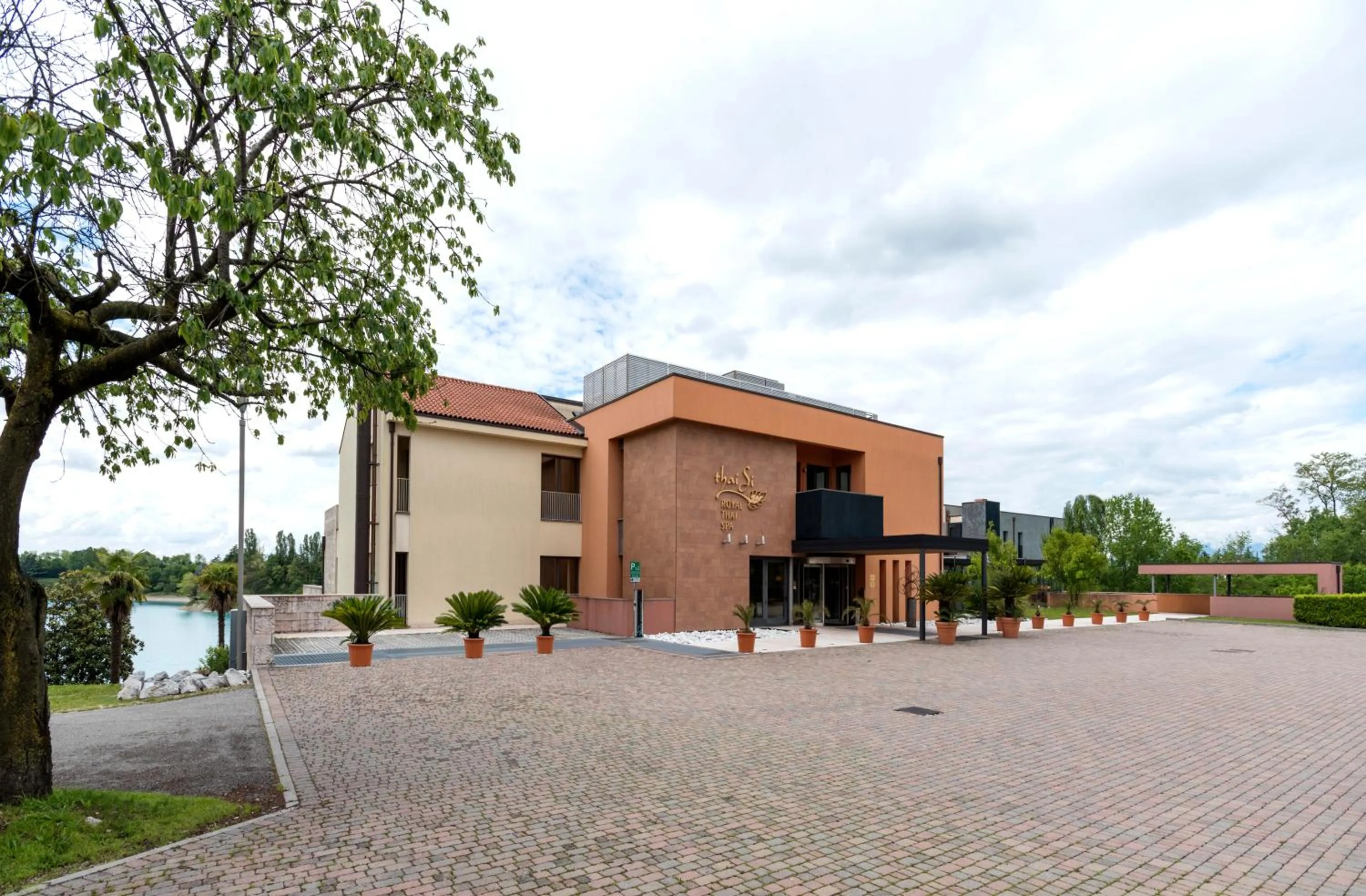 Thai Si Royal Thai Spa