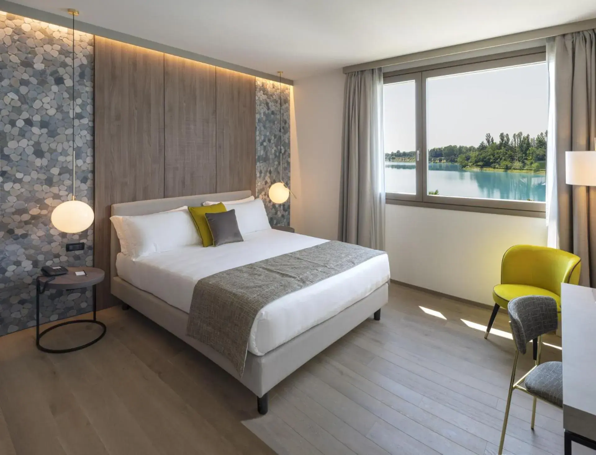 Deluxe Room - single occupancy in Thai Si Royal Thai Spa Deluxe Room - single occupancy in Thai Si Royal Thai Spa