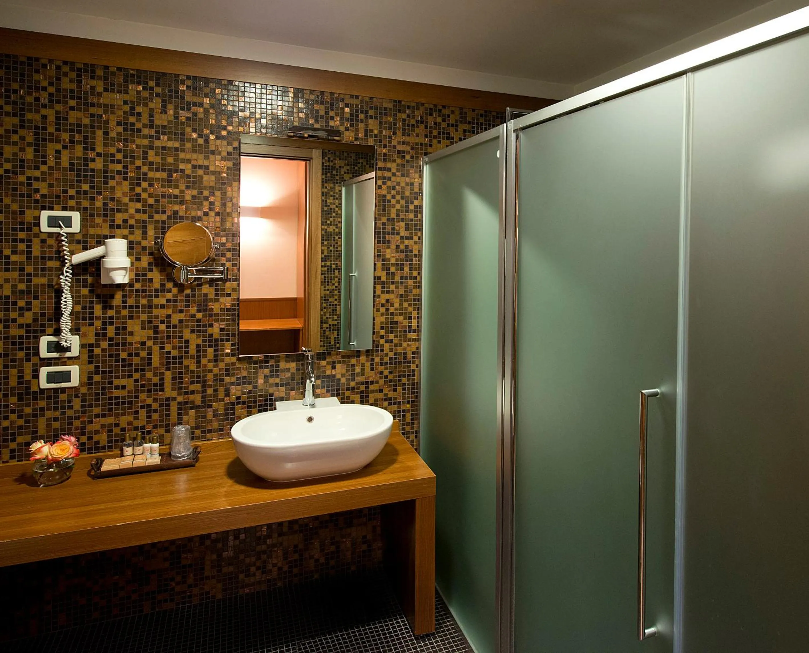 Bathroom in Thai Si Royal Thai Spa