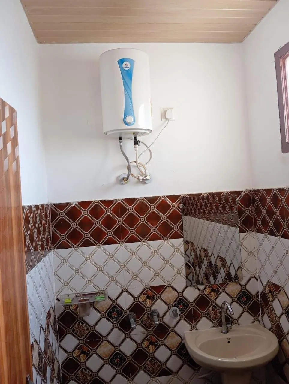 Bathroom in Roop Niwas