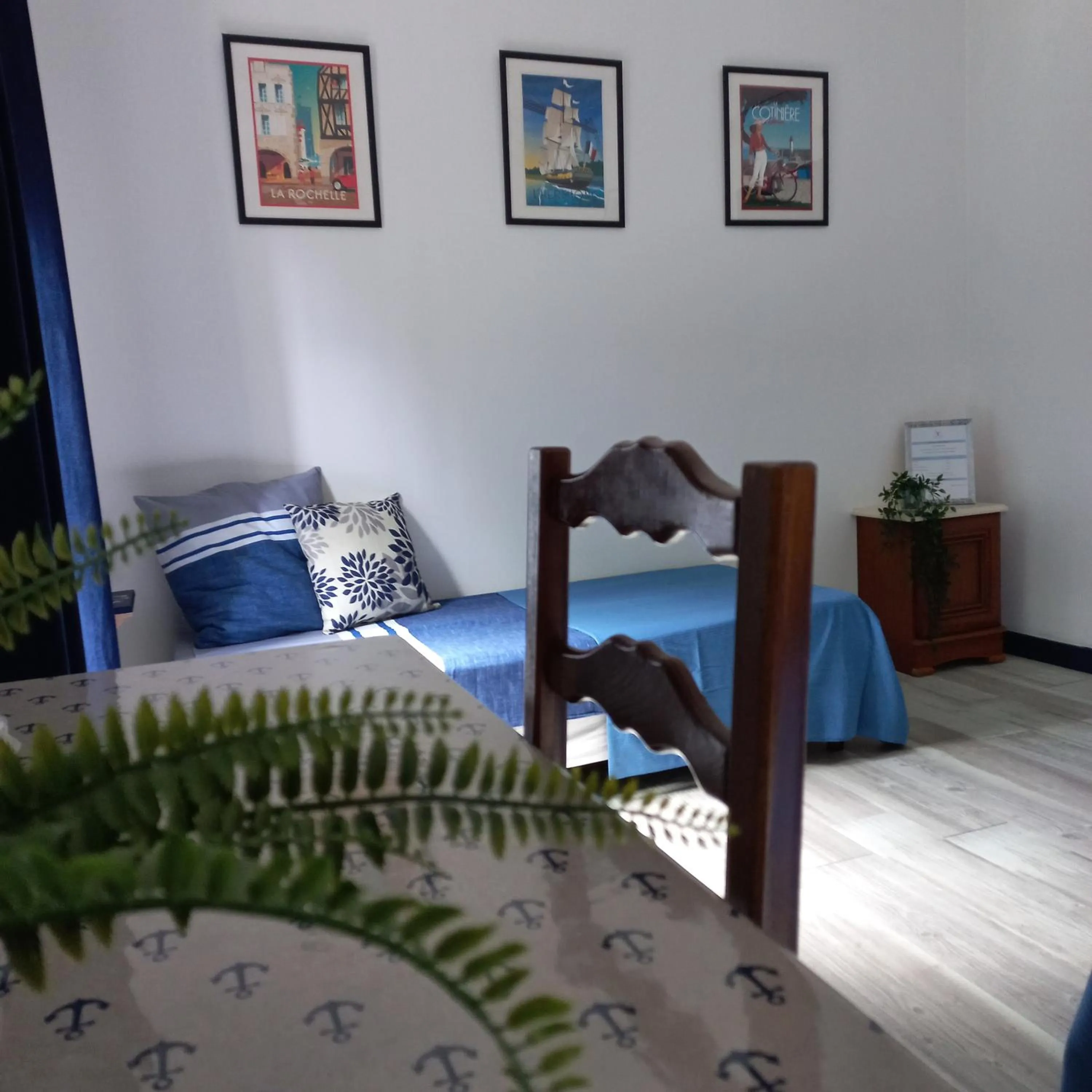 Bedroom in Domaine de Fontsauzine - gîtes et chambre d'hôtes