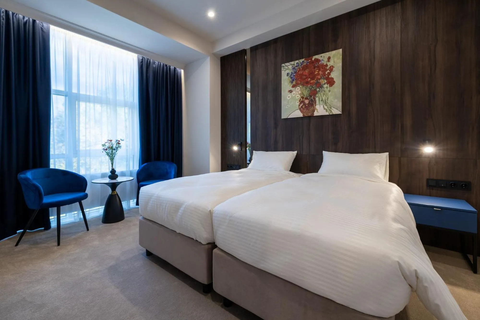 Photo of the whole room, Bed in Art Hotel