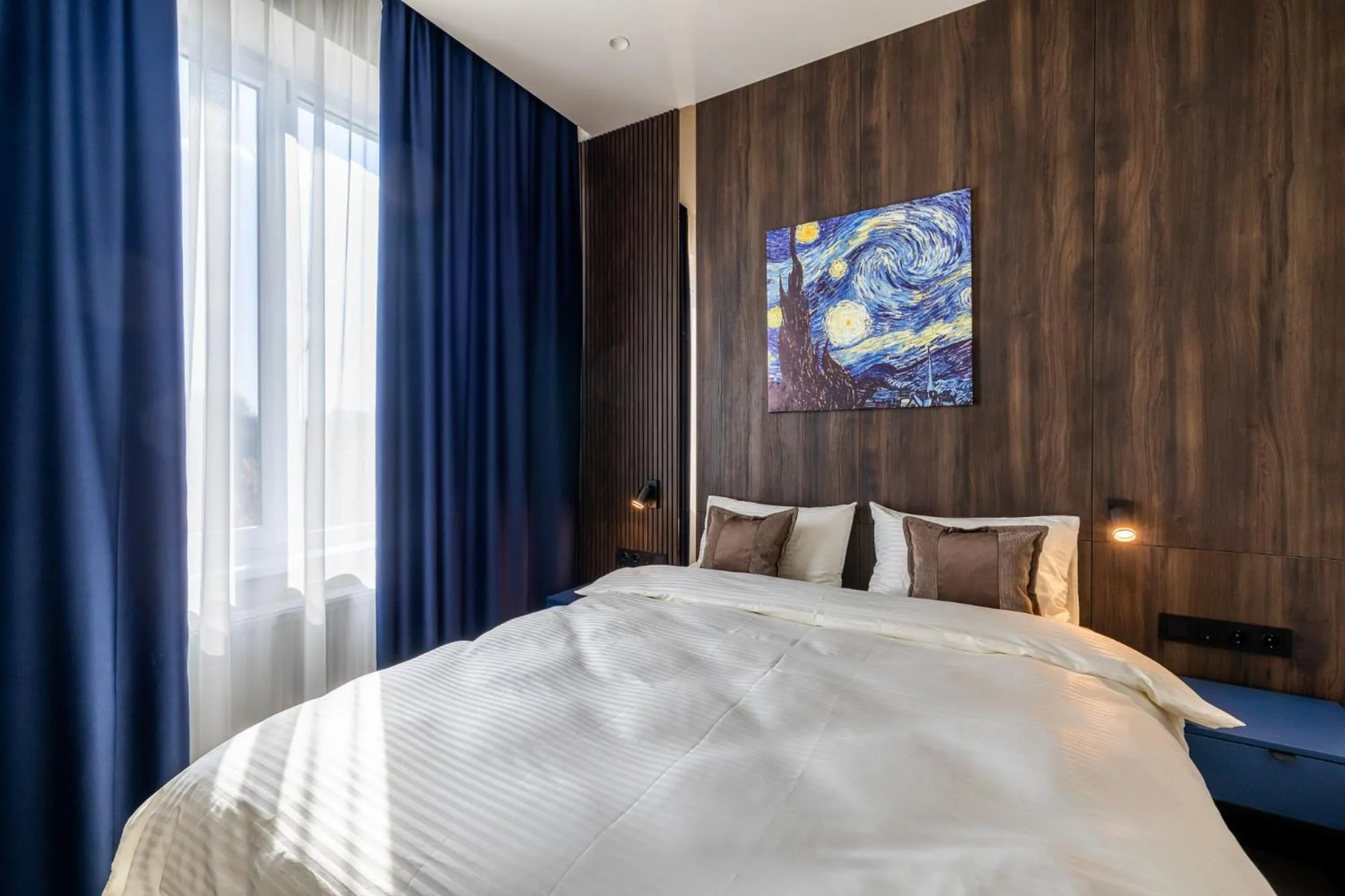 Photo of the whole room, Bed in Art Hotel