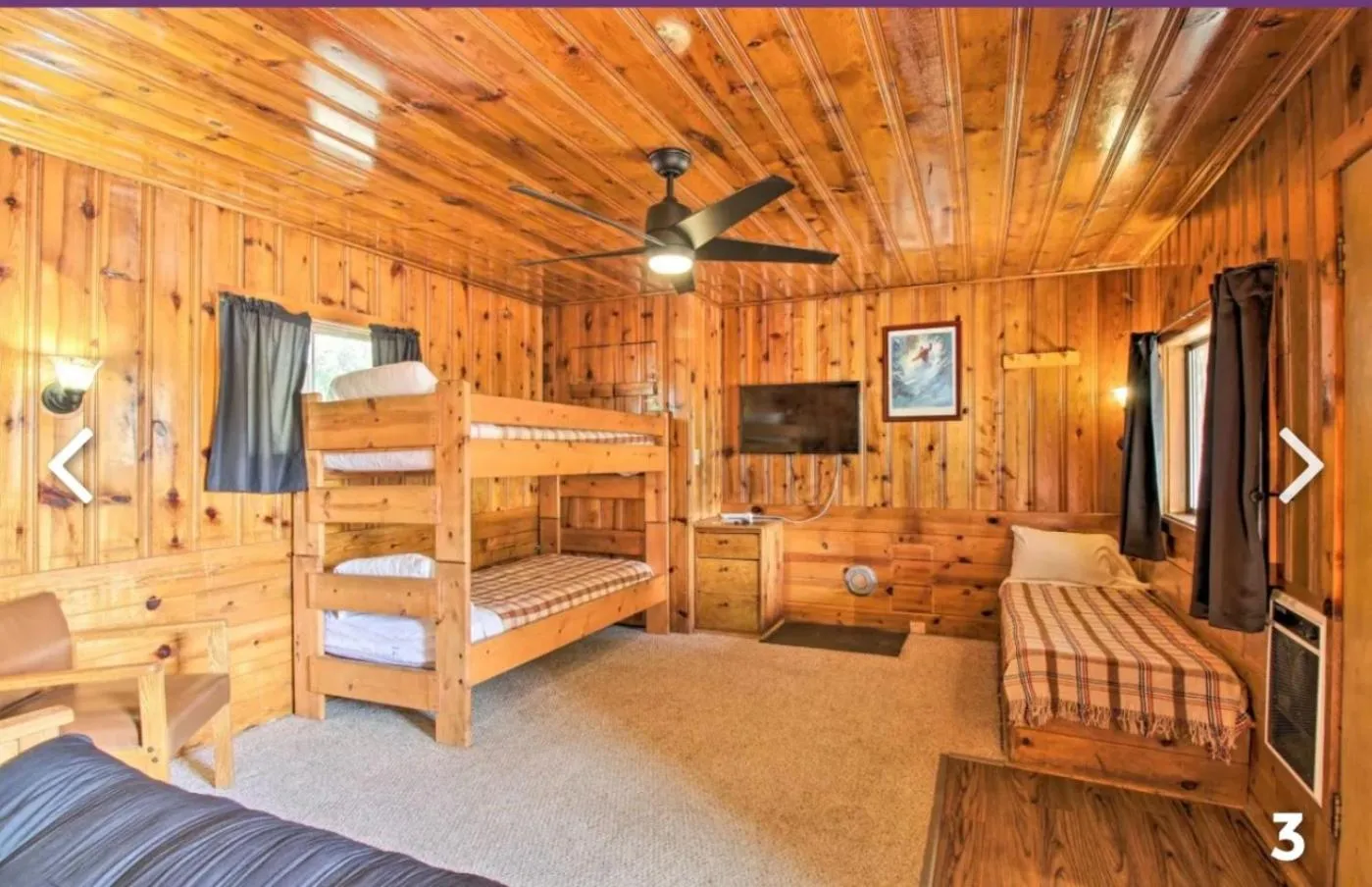 Photo of the whole room, Bed in Hidden Rest Cabins and Resort