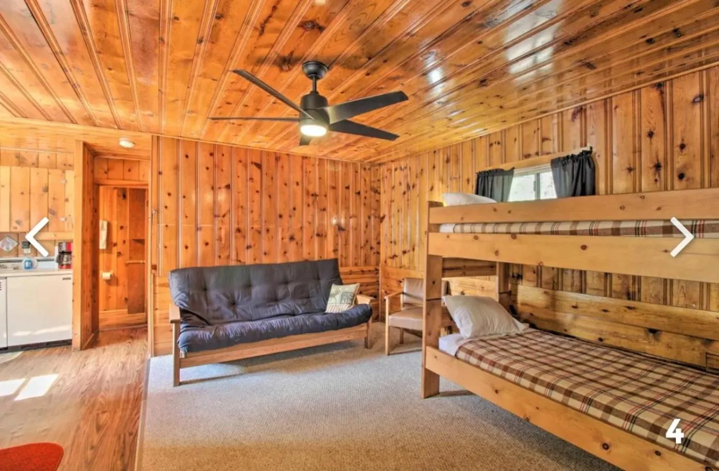 Photo of the whole room in Hidden Rest Cabins and Resort