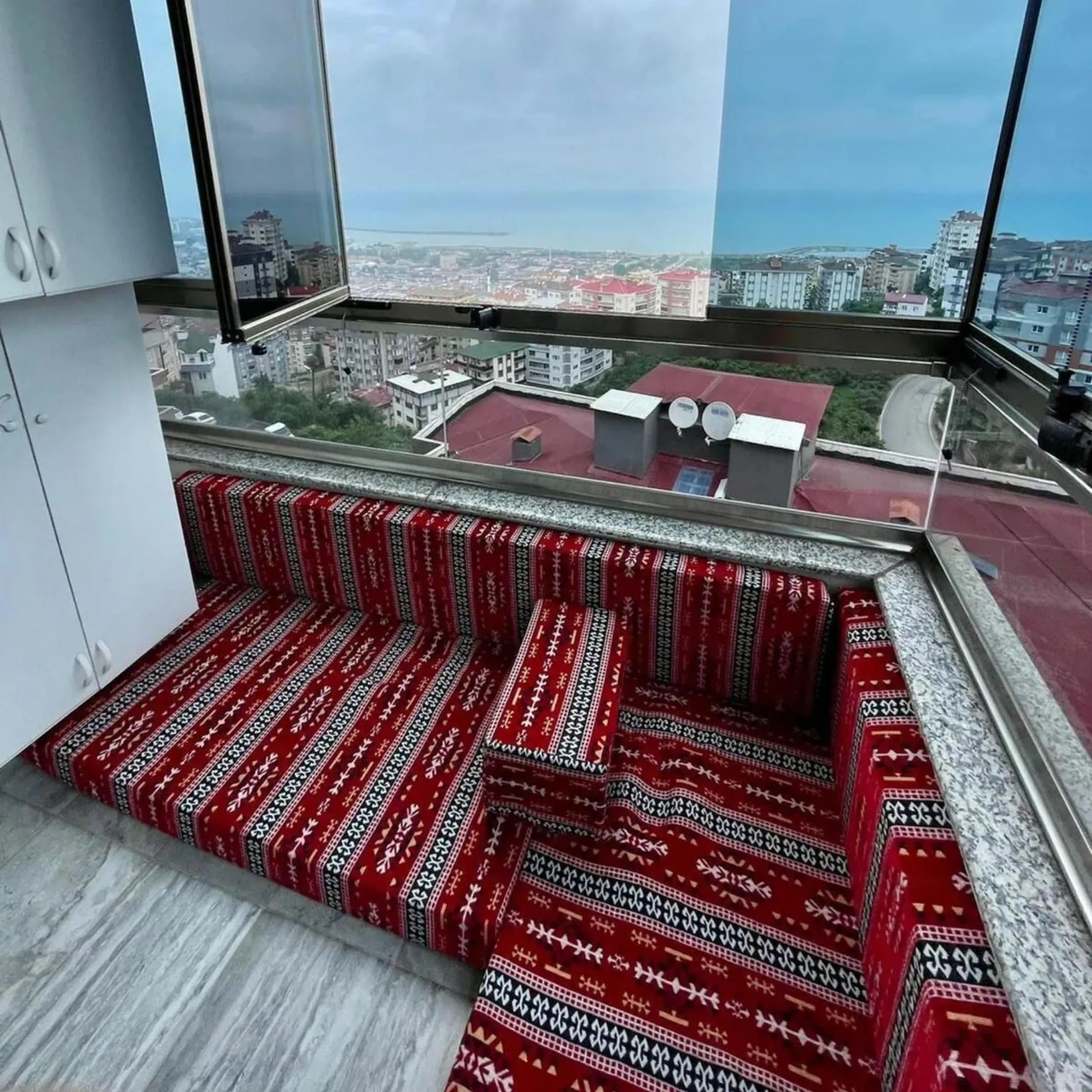 Shahin Golden Hotel الصقر الذهبي للشقق الفندقية