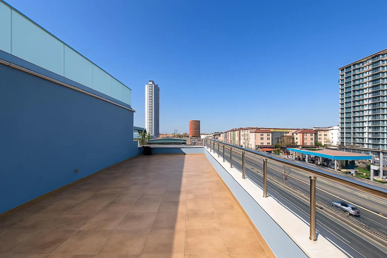 Balcony/Terrace in Monezza Avcılar