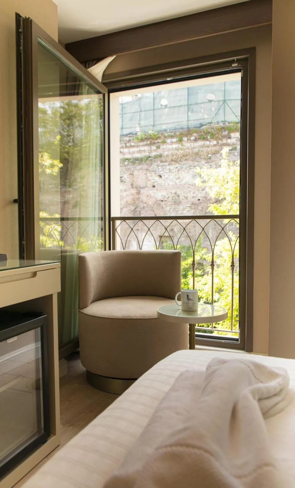 Natural landscape, Bed in Saratoga Hotel Sultanahmet