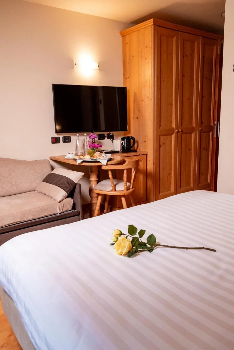 Bed in Romantic Charming Hotel Rancolin