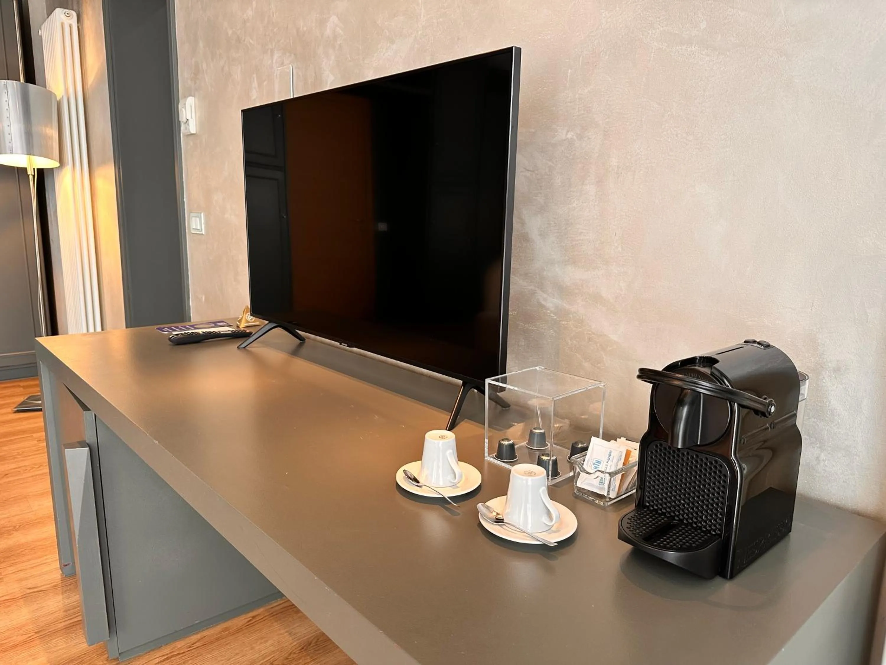 TV and multimedia in Hotel Terme Delle Nazioni