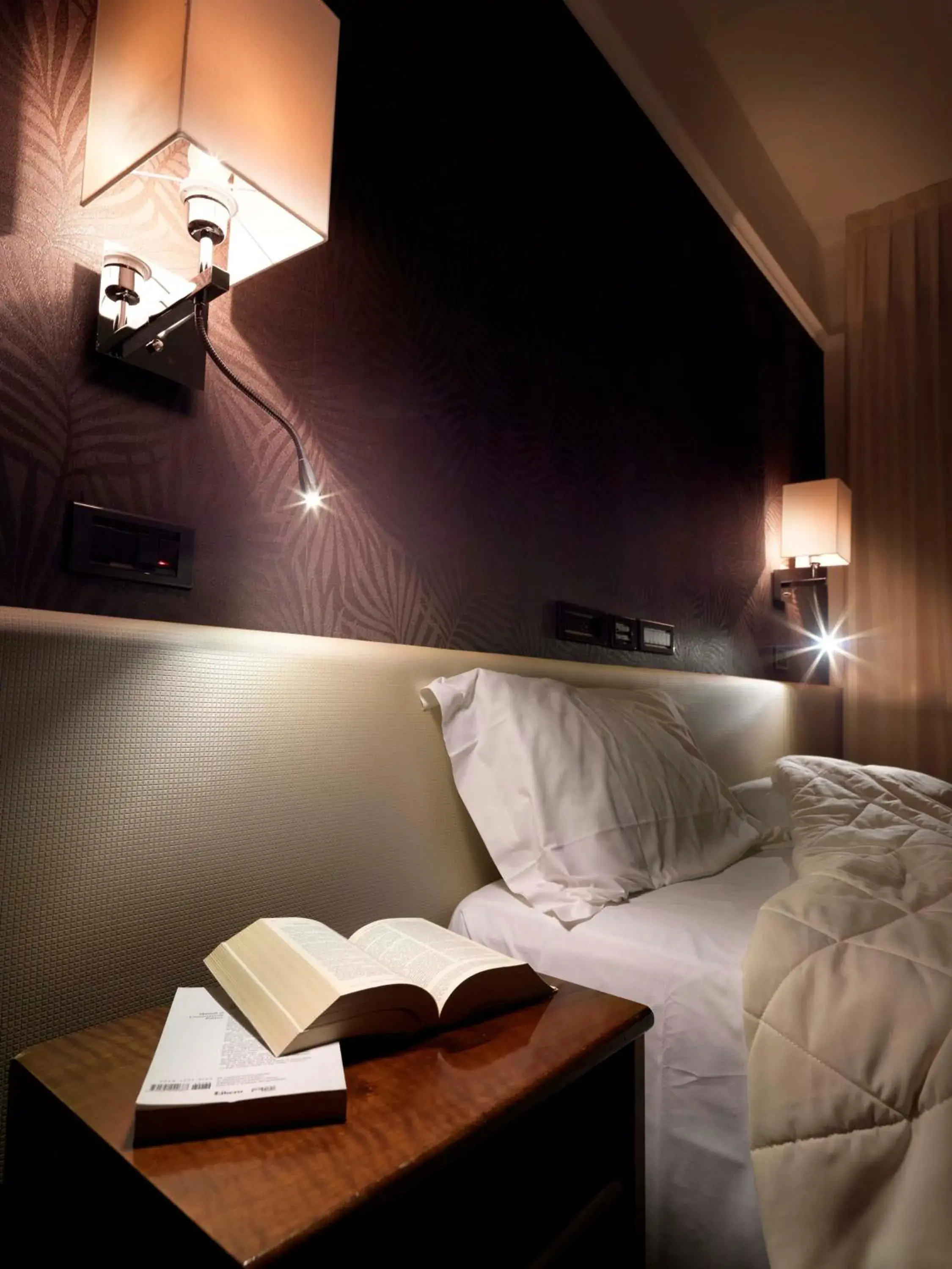 Double Room - single occupancy in Hotel Al Pino Verde Double Room - single occupancy in Hotel Al Pino Verde