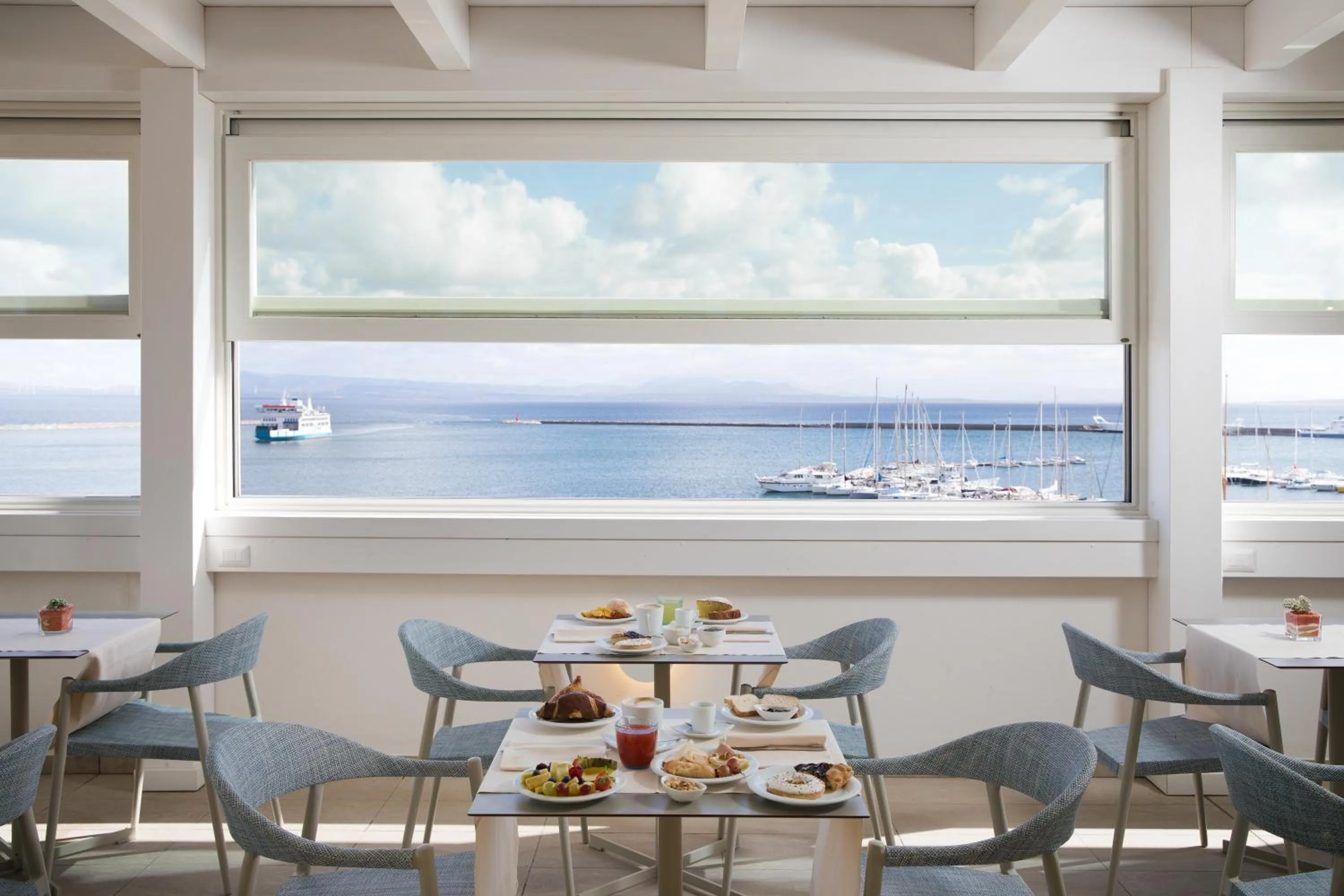 Balcony/Terrace in Lu' Hotel Riviera - Carloforte