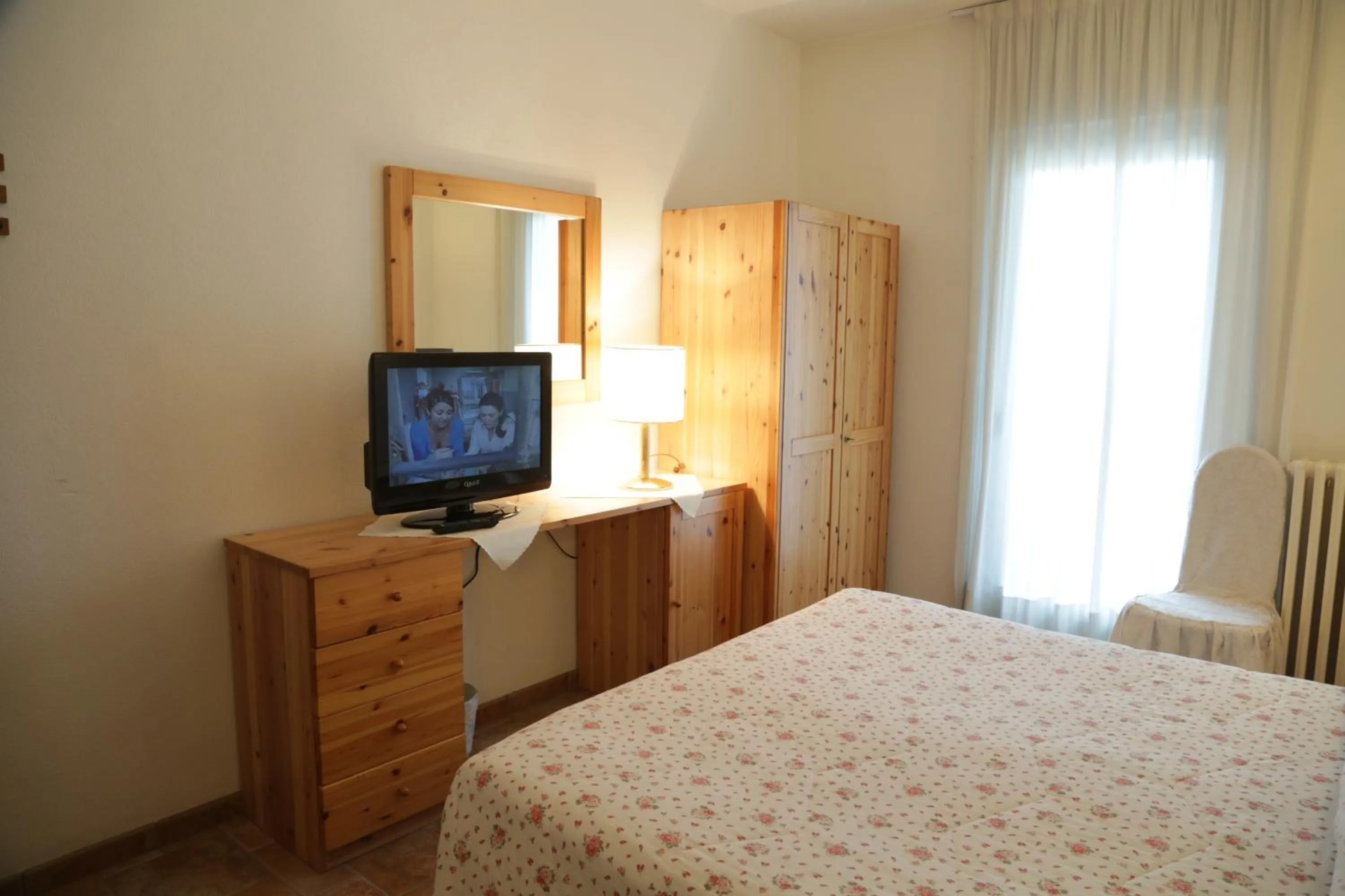 Decorative detail, Bed in Aurora