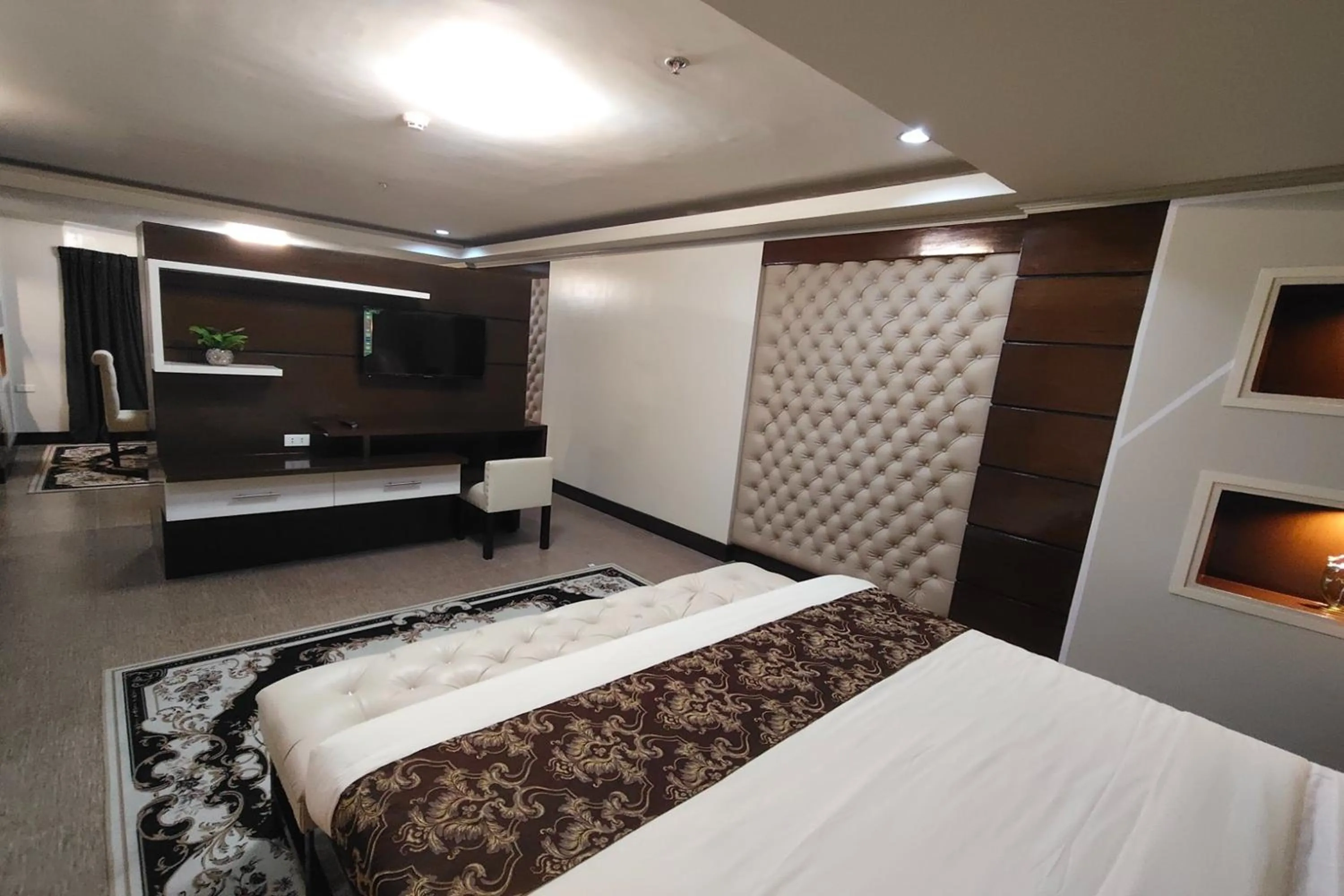 Bed in Bergamo Hotel Lingayen