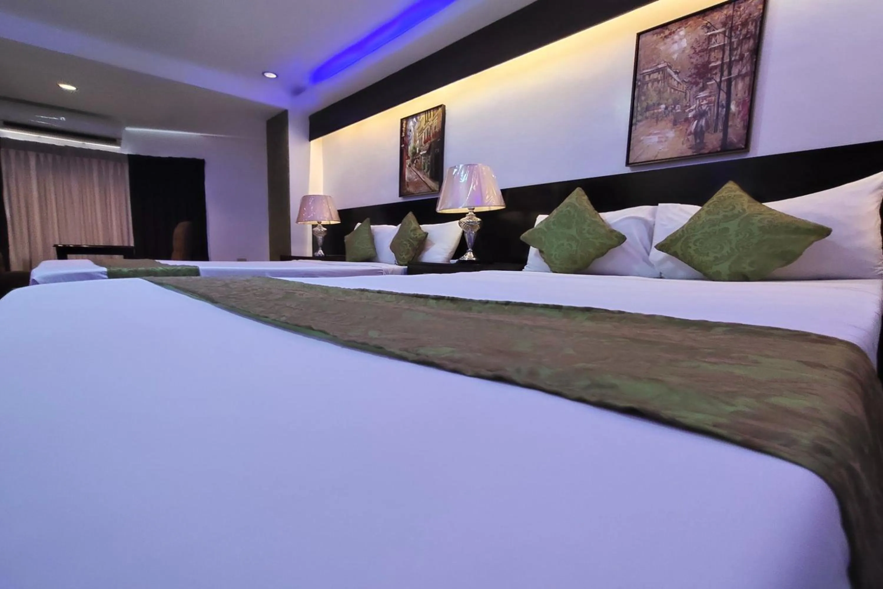 Bed in Bergamo Hotel Lingayen