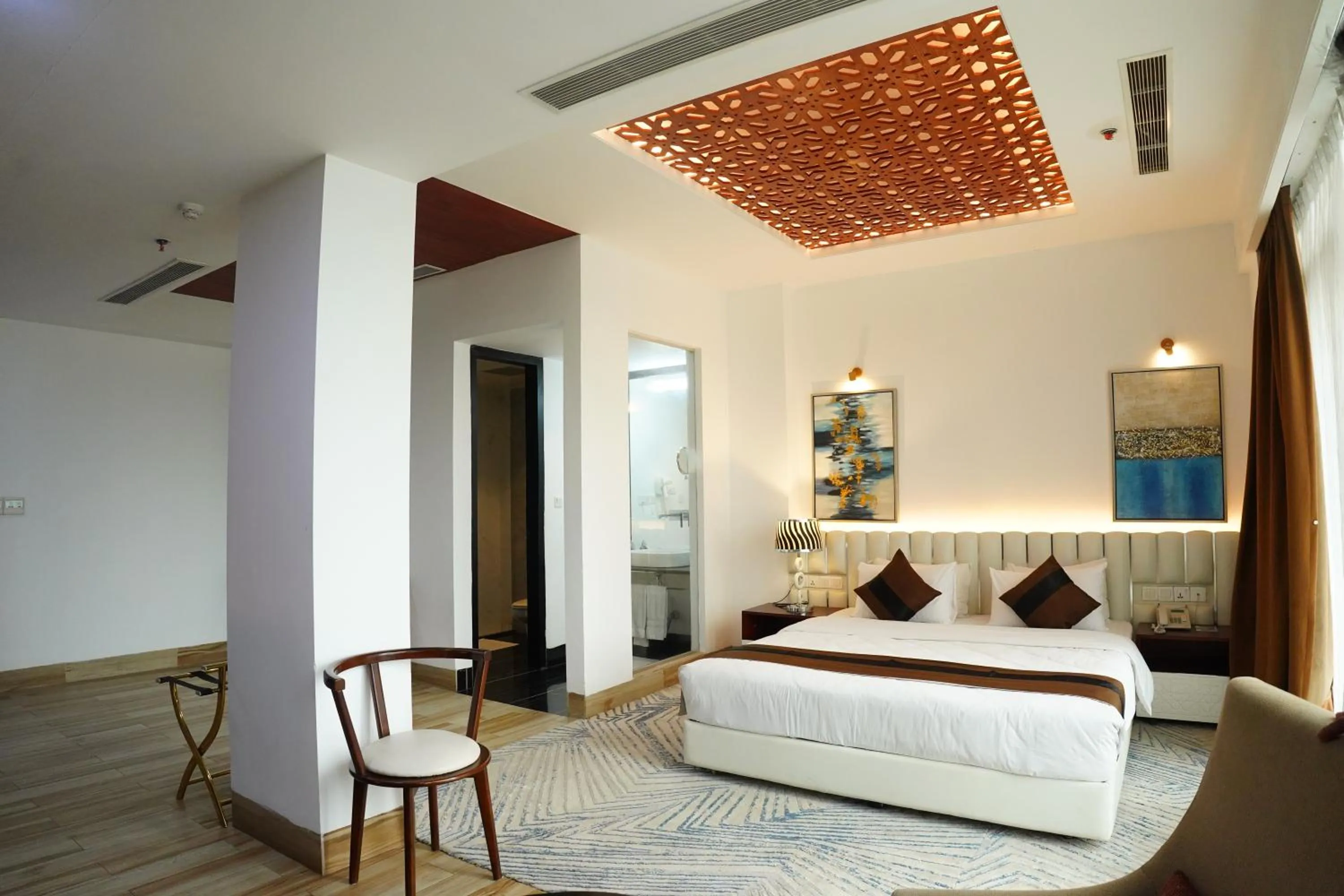 Bedroom, Bed in Empyrean Dhaka City Centre