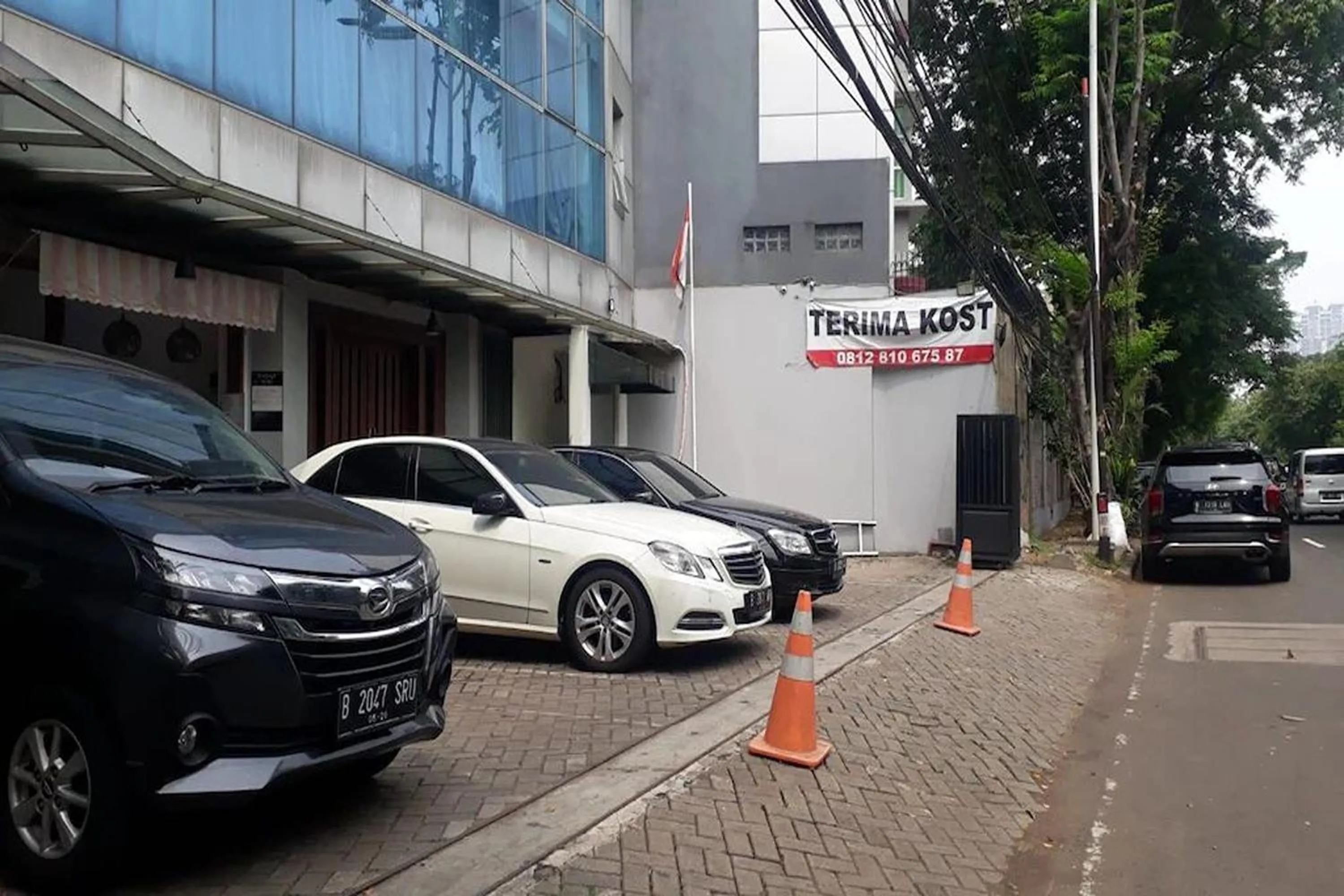 Parking in Senayan Suites