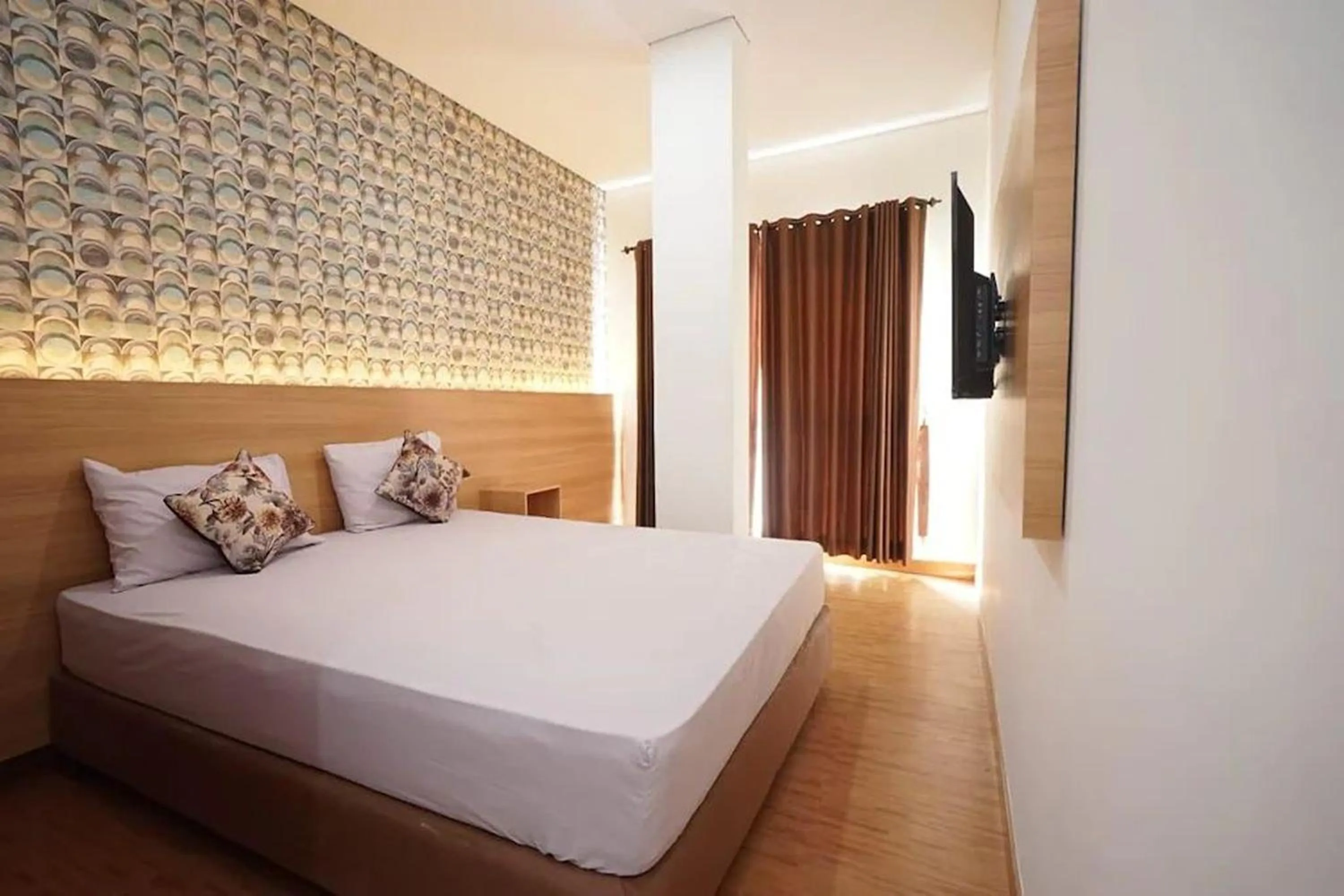 Bed in Senayan Suites