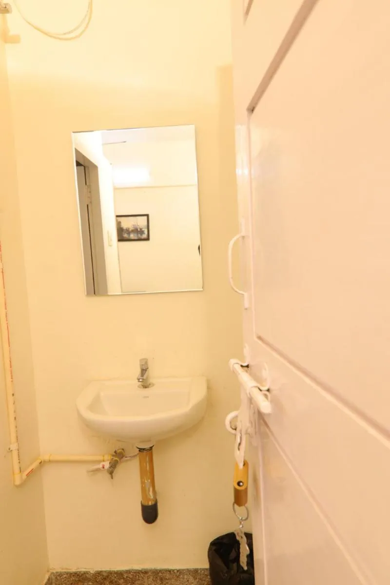 Bathroom in La Smart Stays