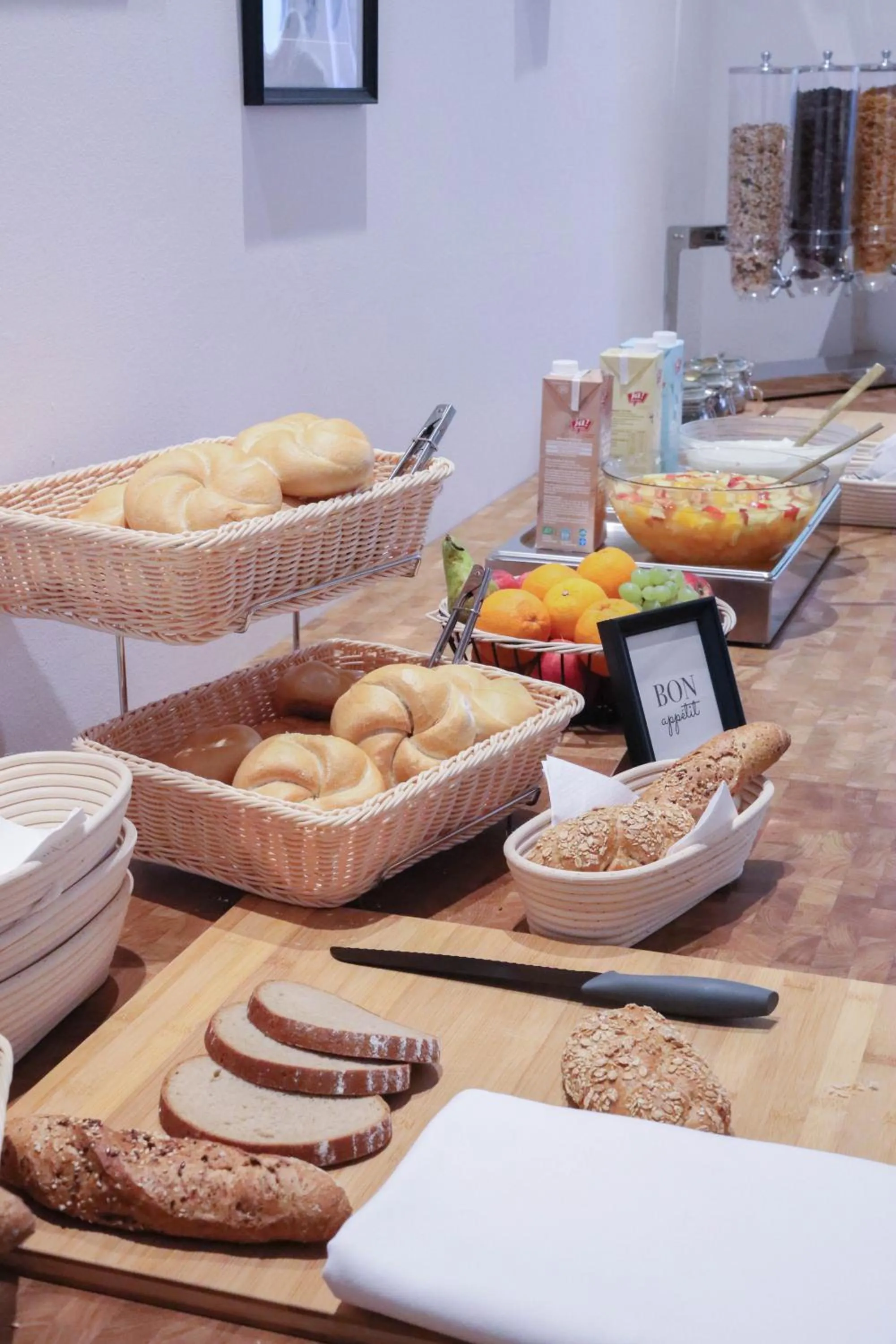 Breakfast in PARKHOTEL Krems