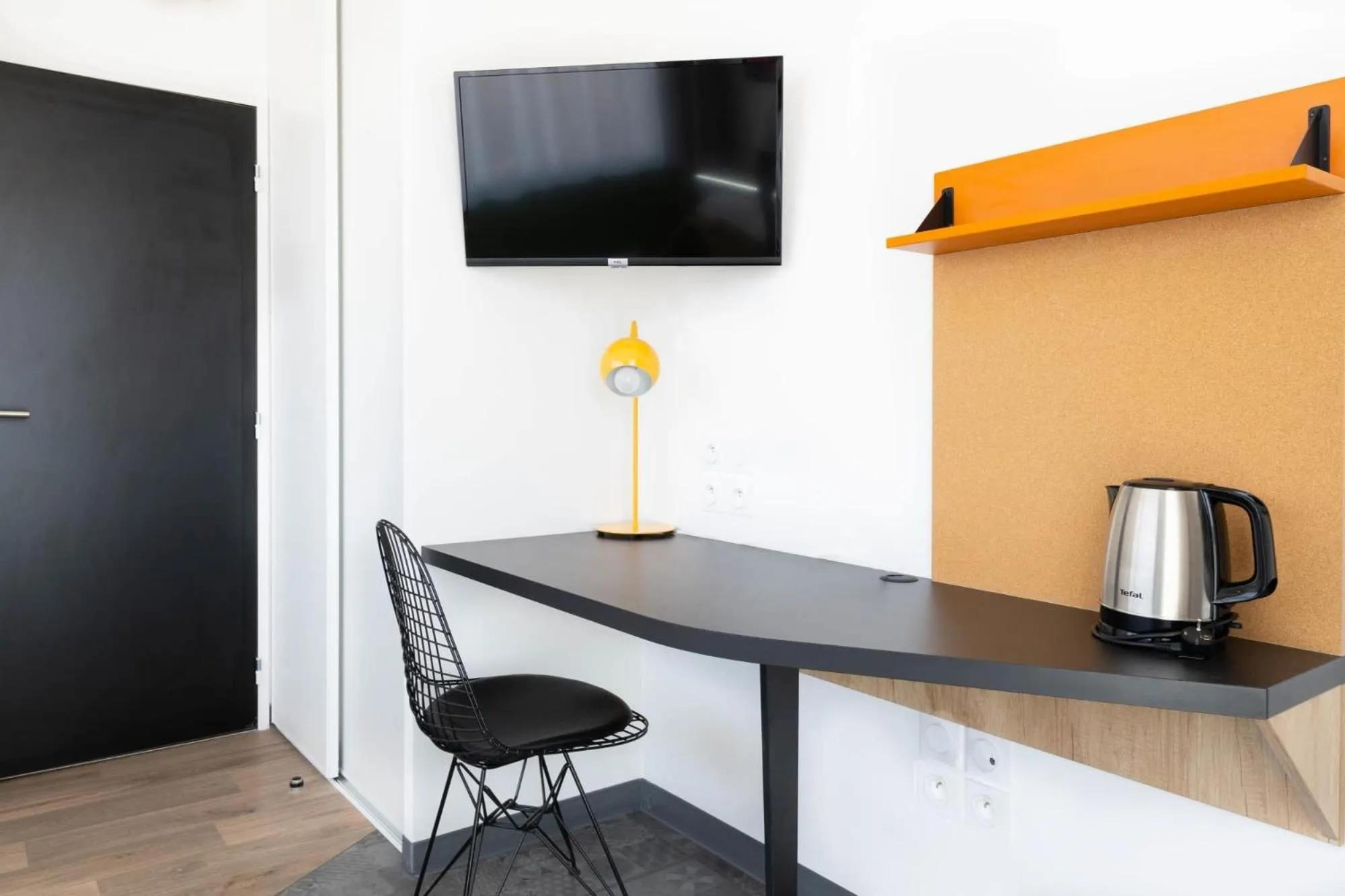 Coffee/tea facilities in Kabane Montpellier