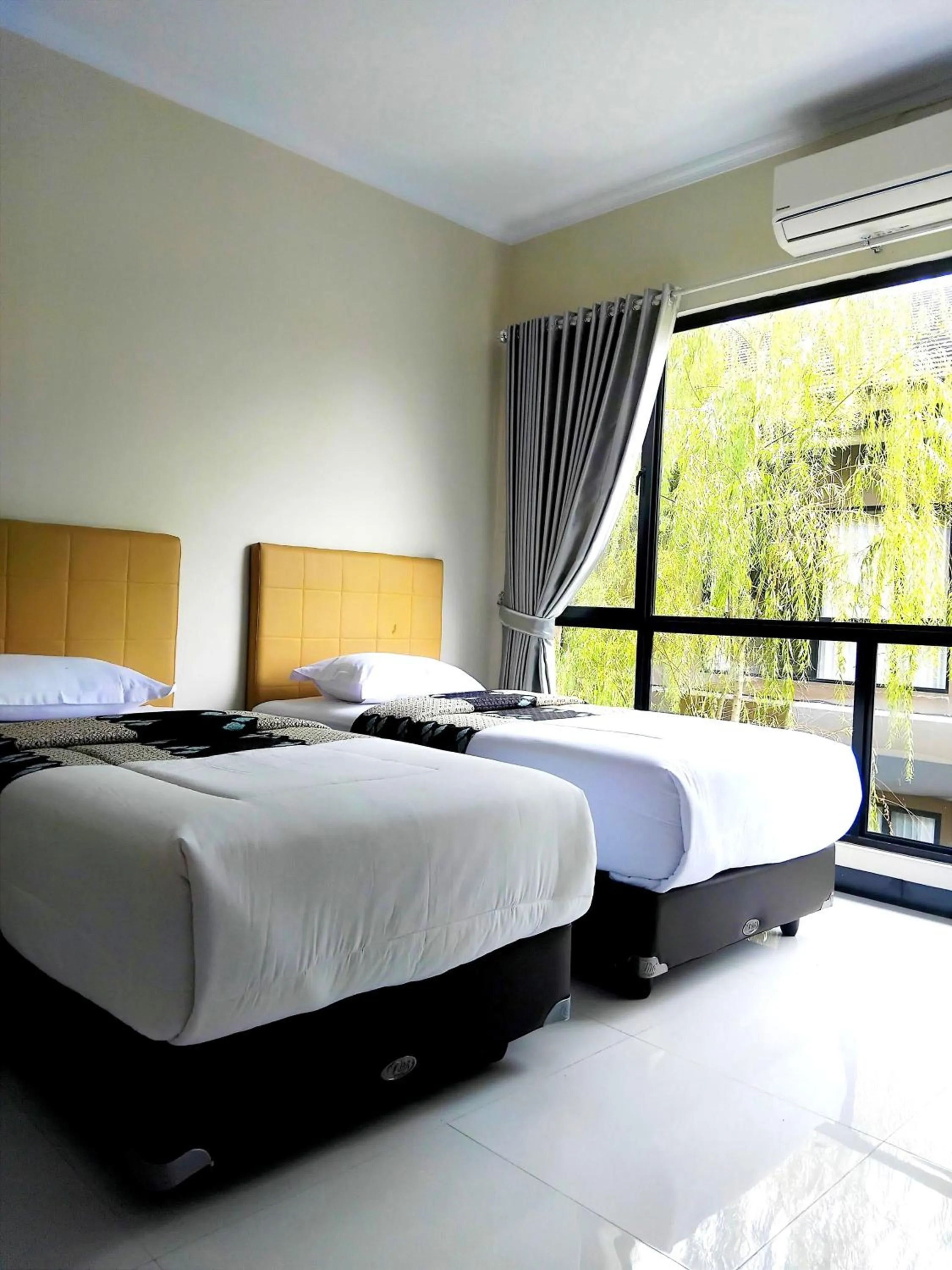 Bed in Hotel Bima Majalengka