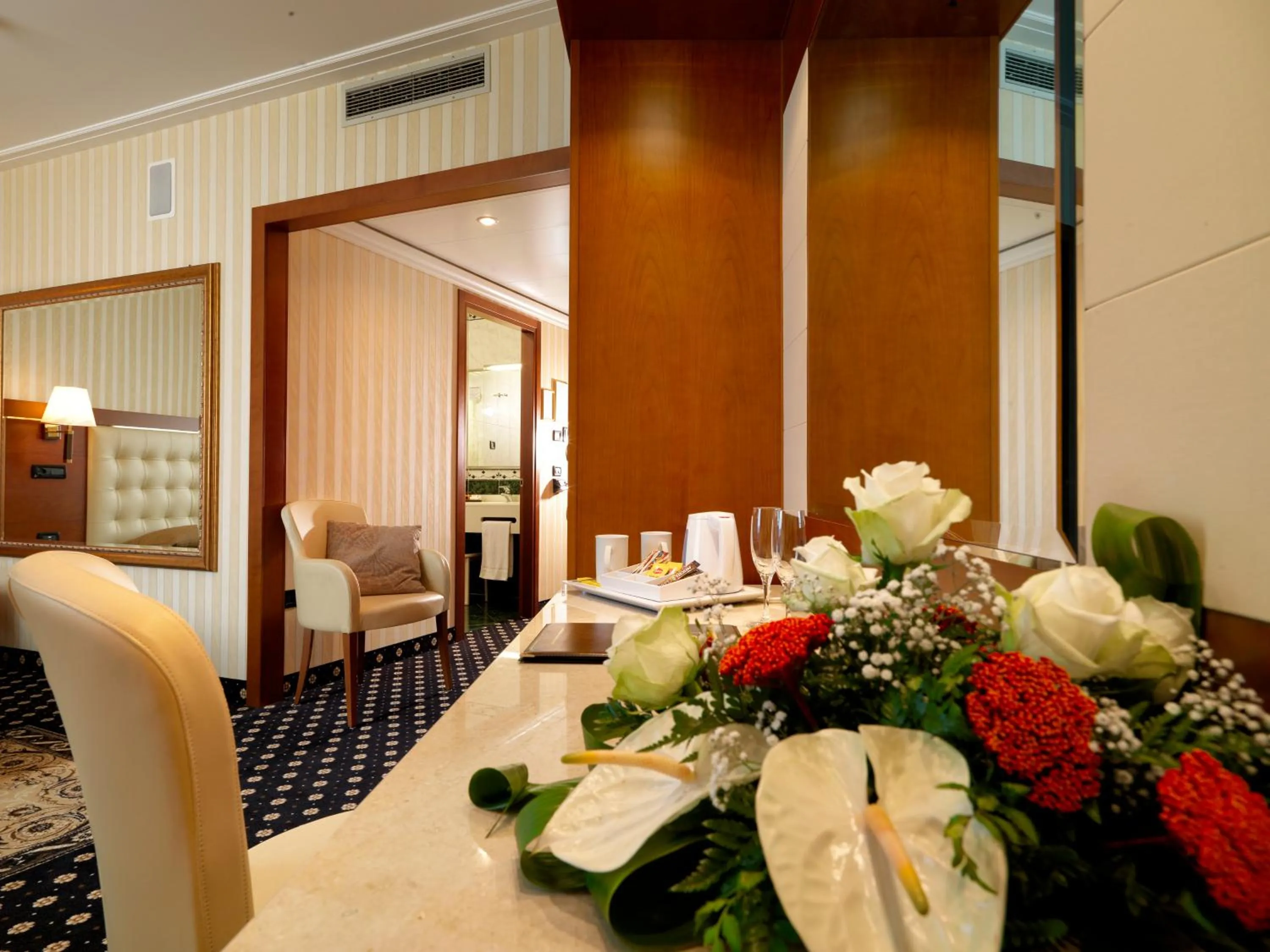 Bedroom, Bed in Hotel Ariston