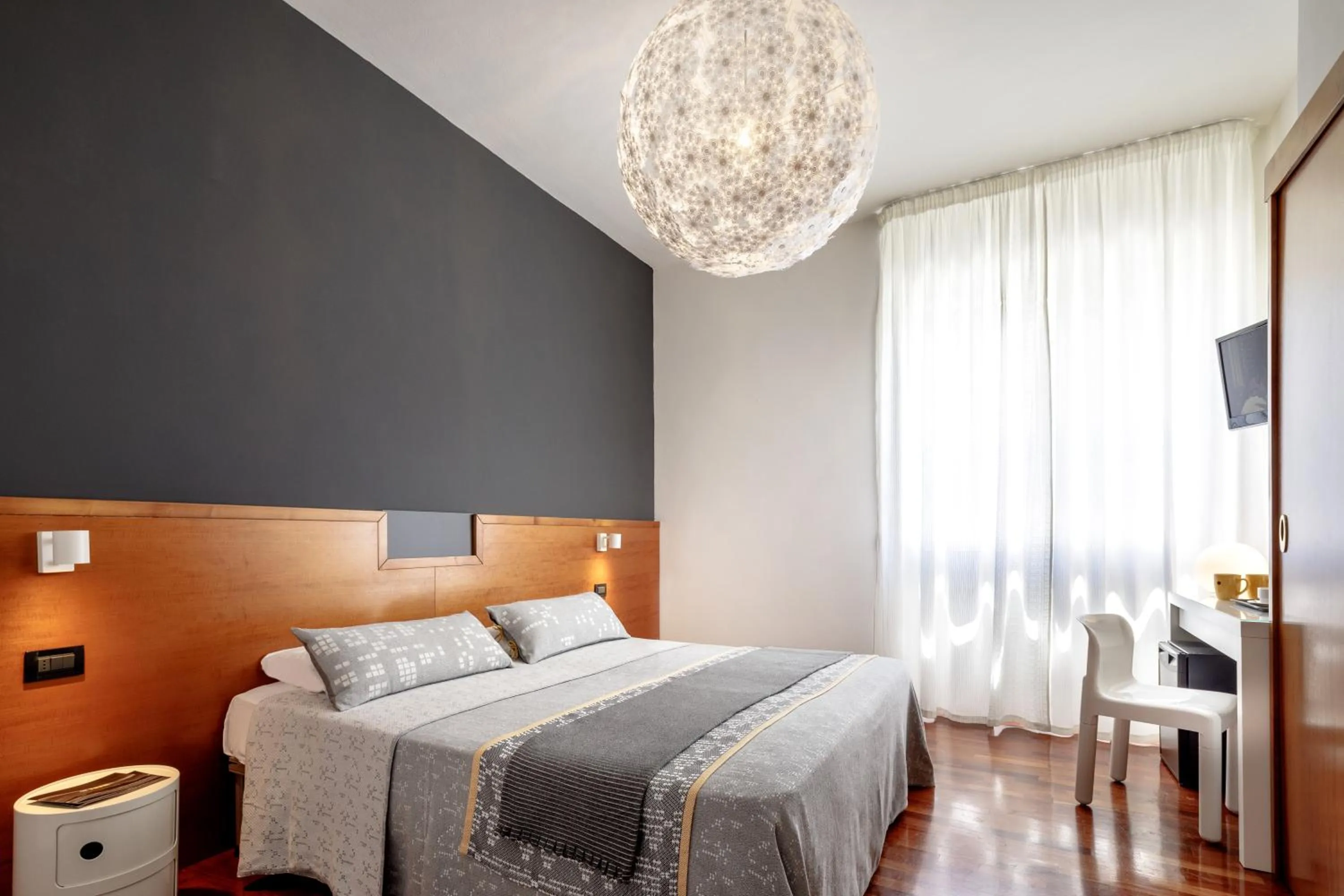 Bedroom in Euro Hotel