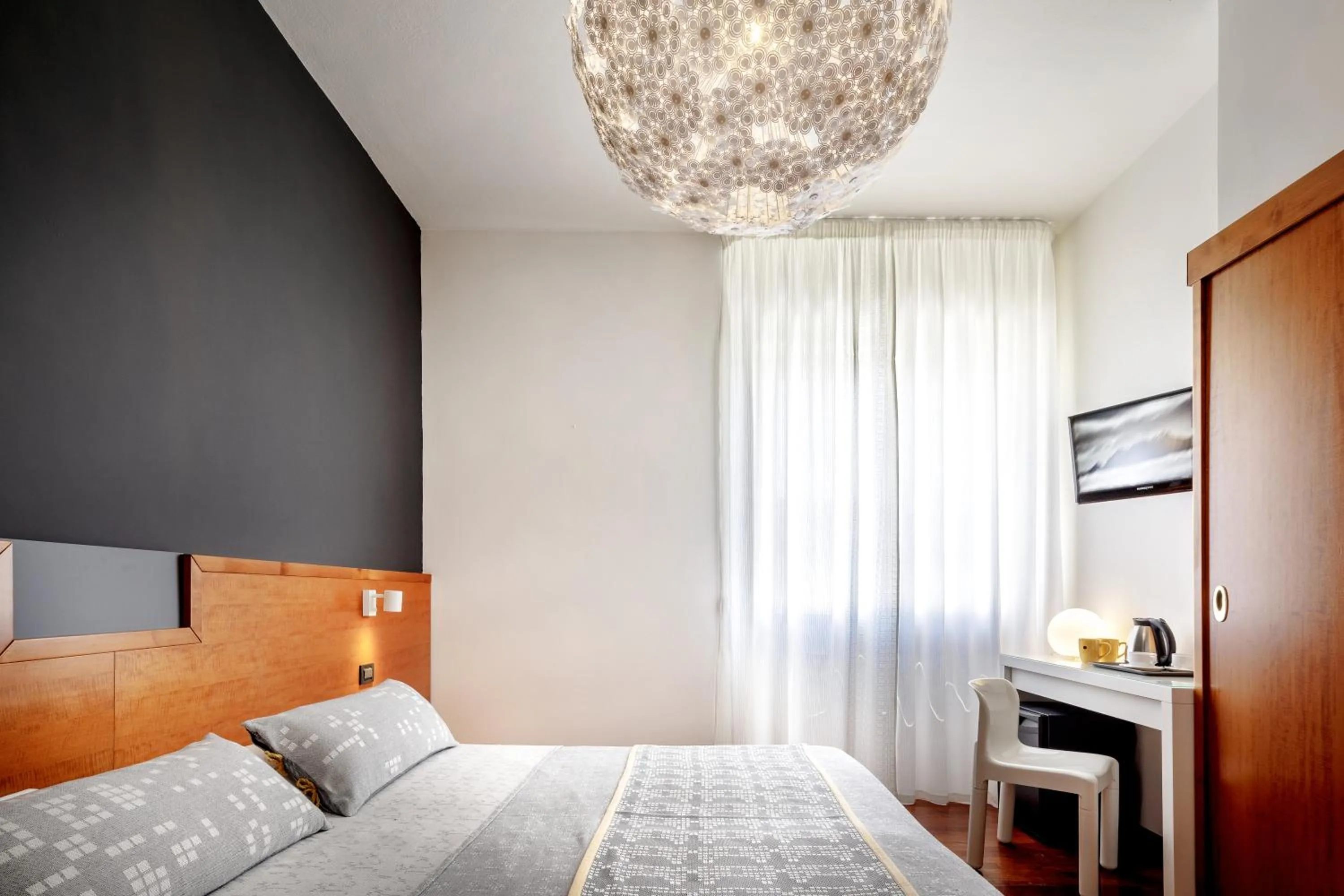 Bedroom in Euro Hotel