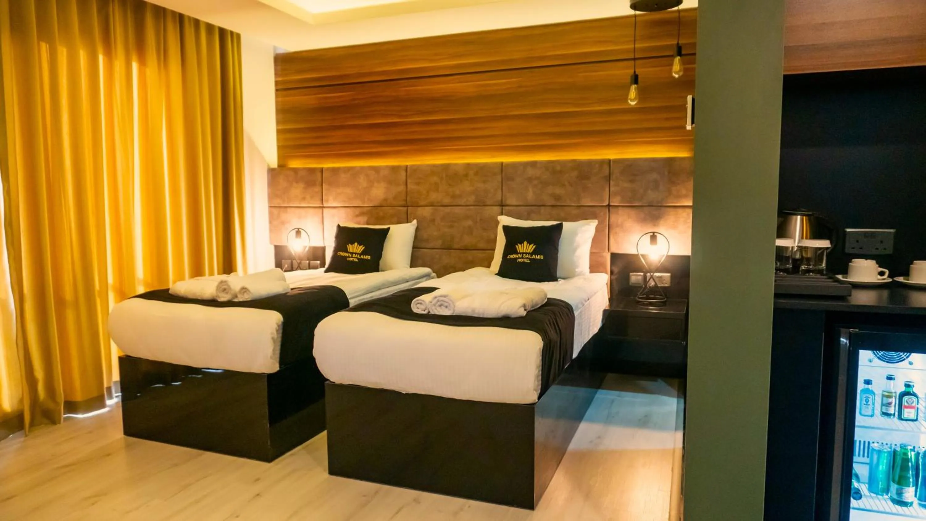 Photo of the whole room, Bed in Crown Salamis Hotel