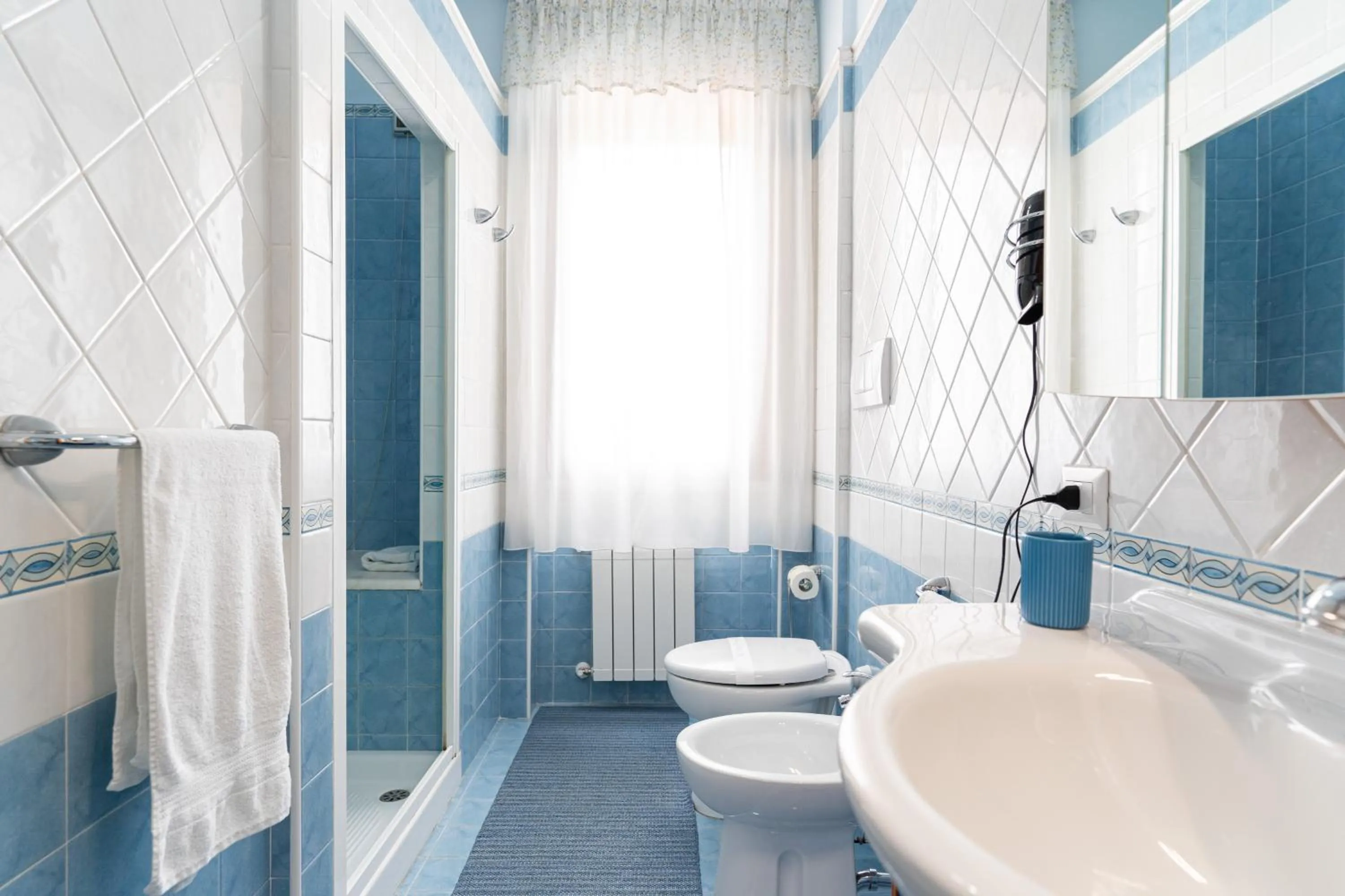 Bathroom in Almaré B&B