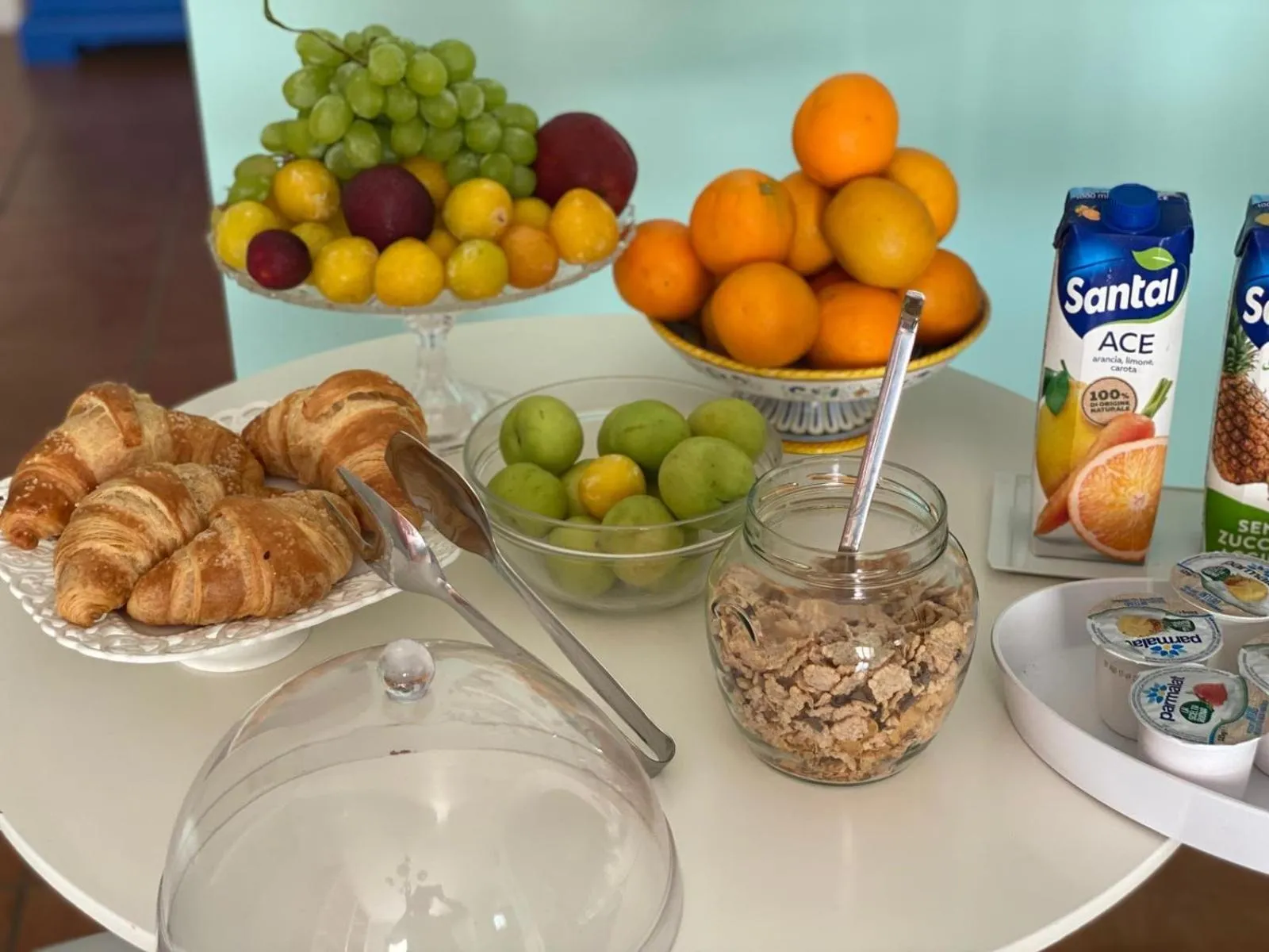 Breakfast in Almaré B&B