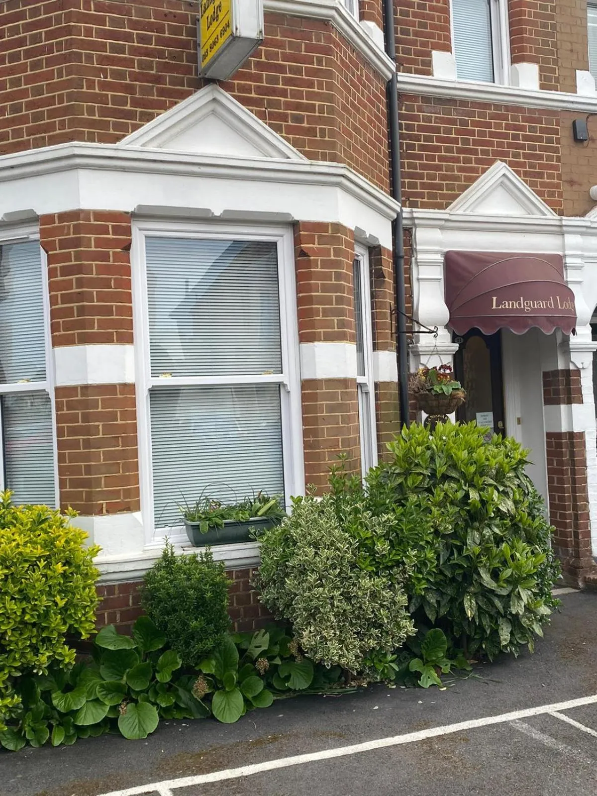 Property building in Landguard Lodge Guest House