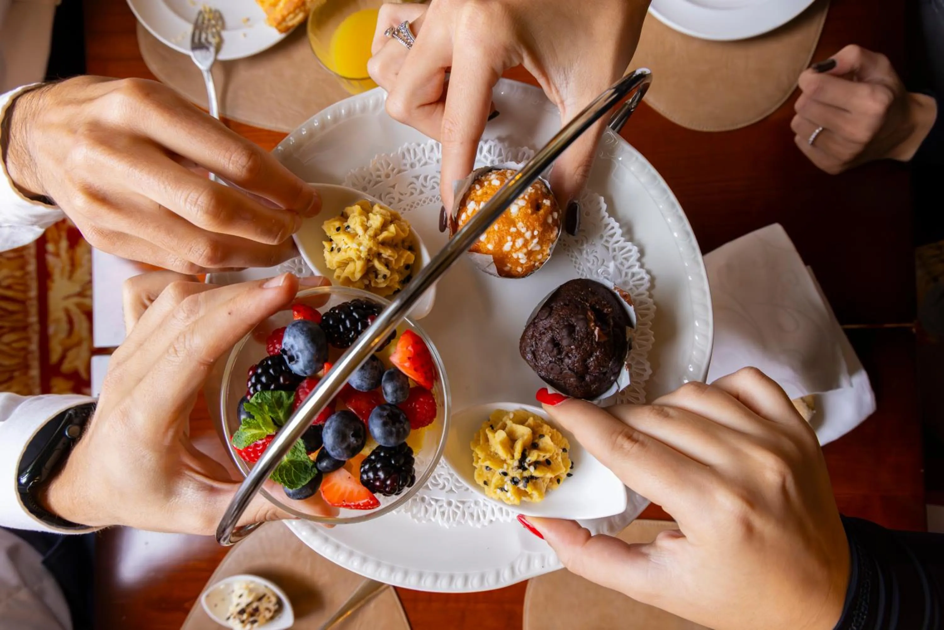 Lounge or bar in Palace Grand Hotel Varese