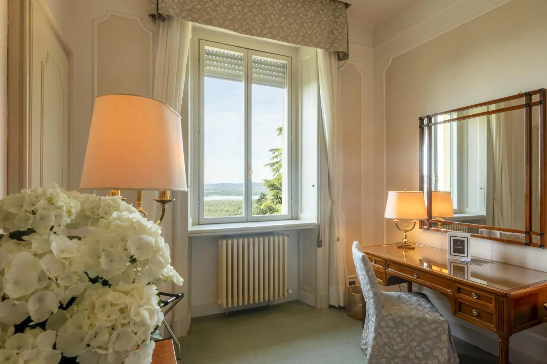 Bedroom in Palace Grand Hotel Varese