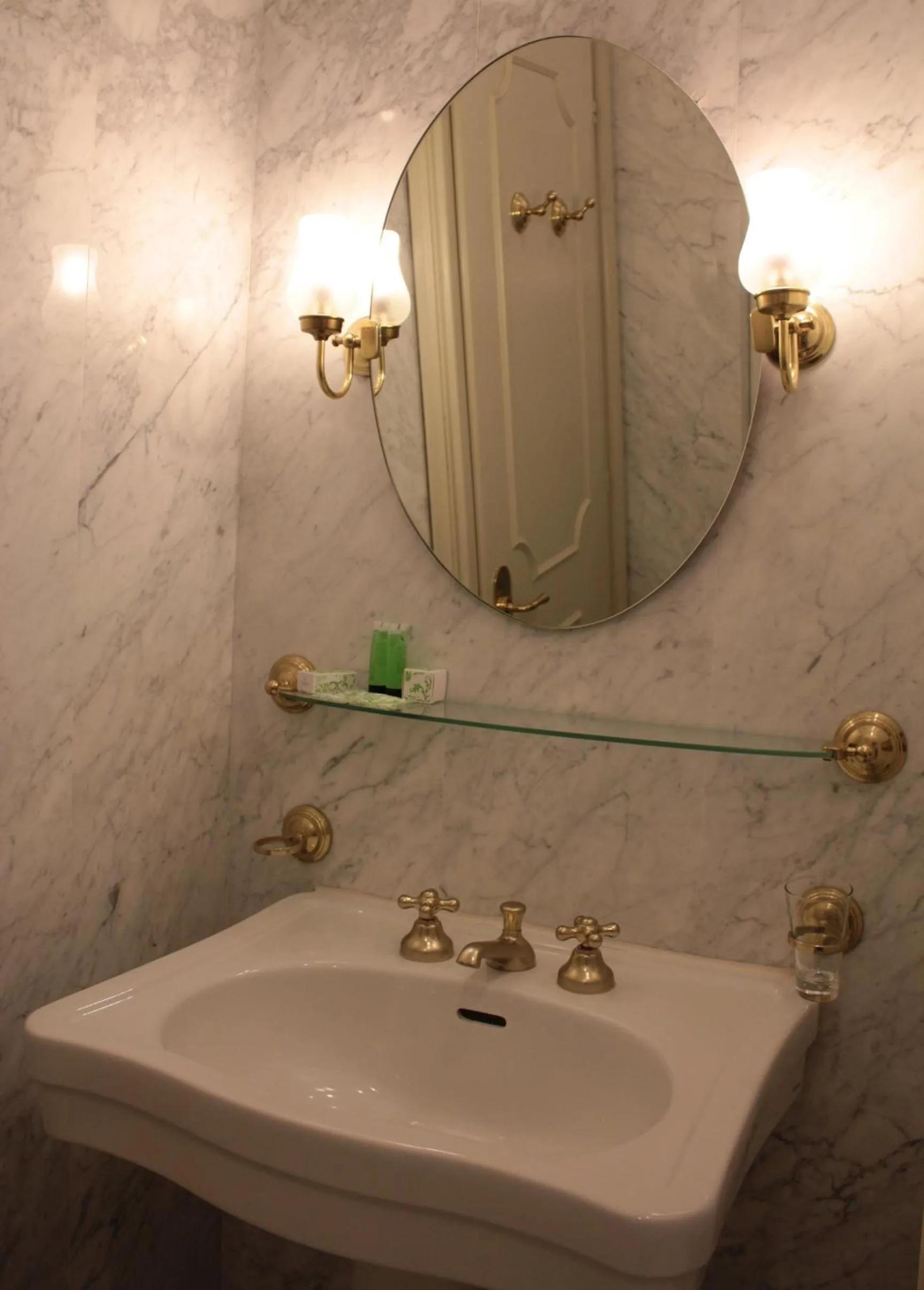 Bathroom in Palace Grand Hotel Varese