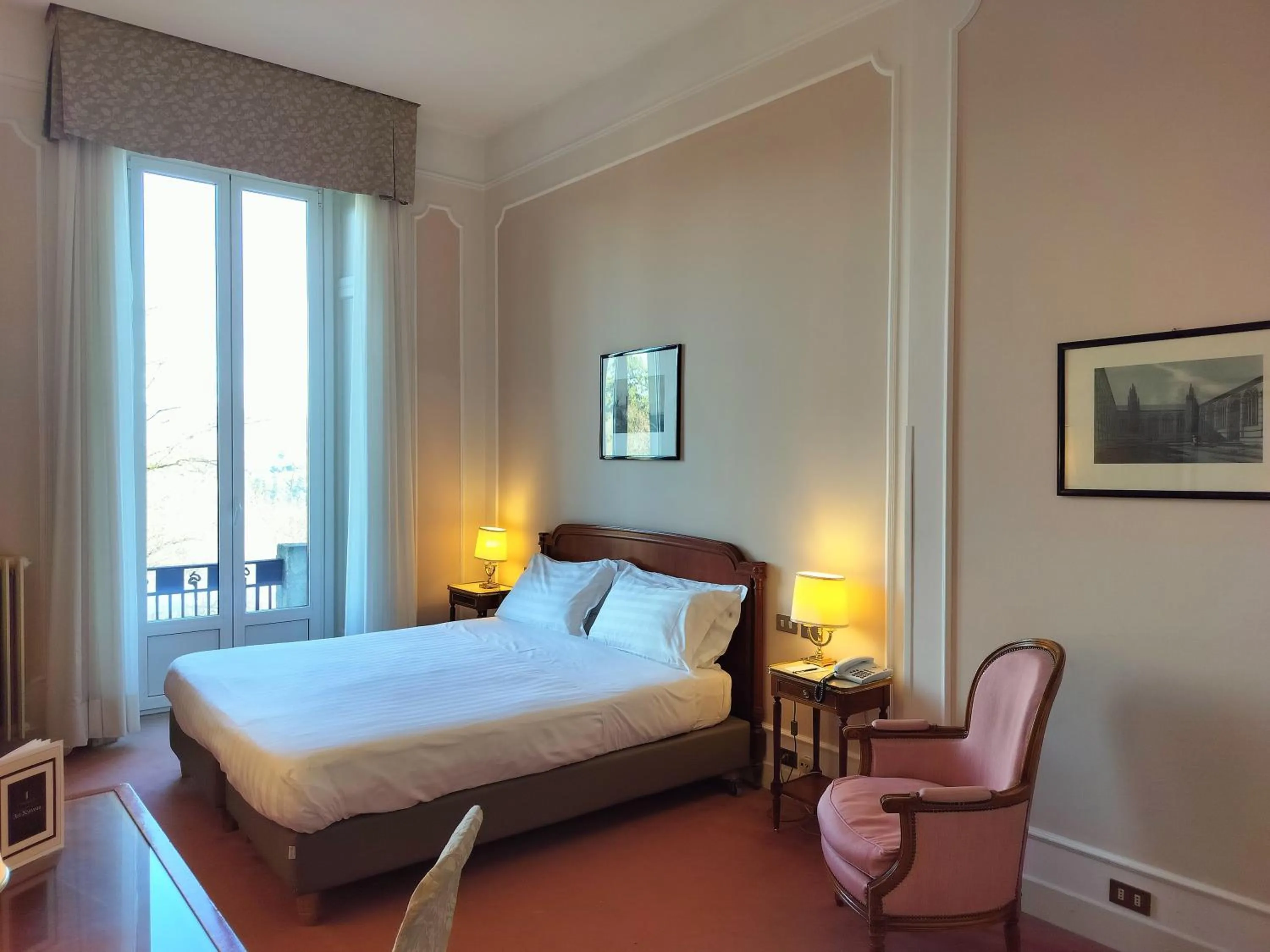 Bedroom, Bed in Palace Grand Hotel Varese