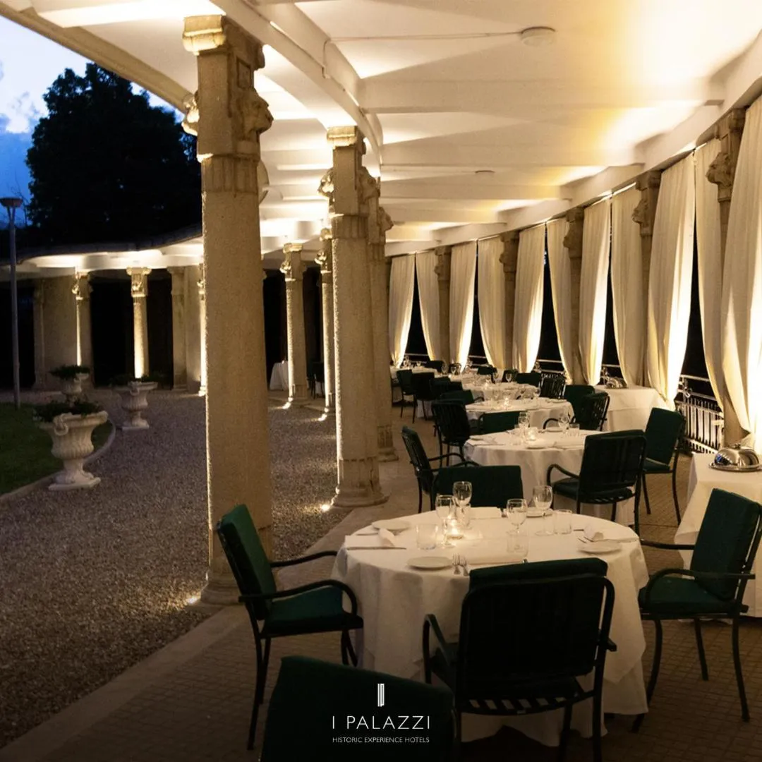 Garden in Palace Grand Hotel Varese