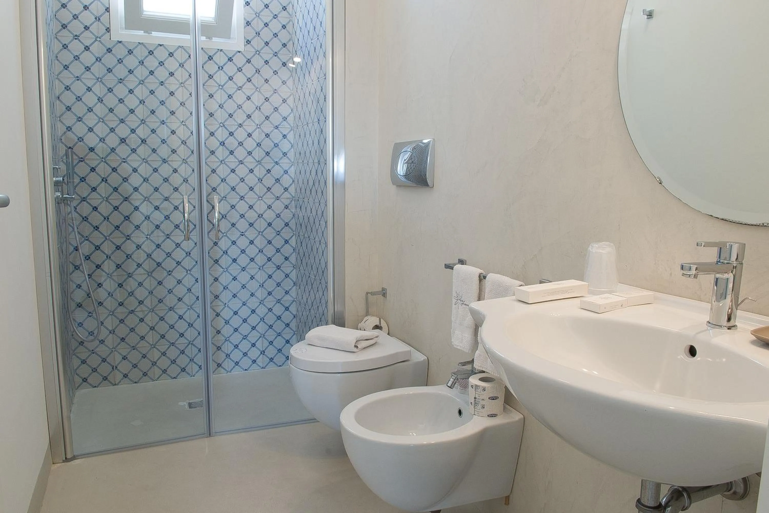 Bathroom in Hotel Villa Enrica - Aeolian Charme