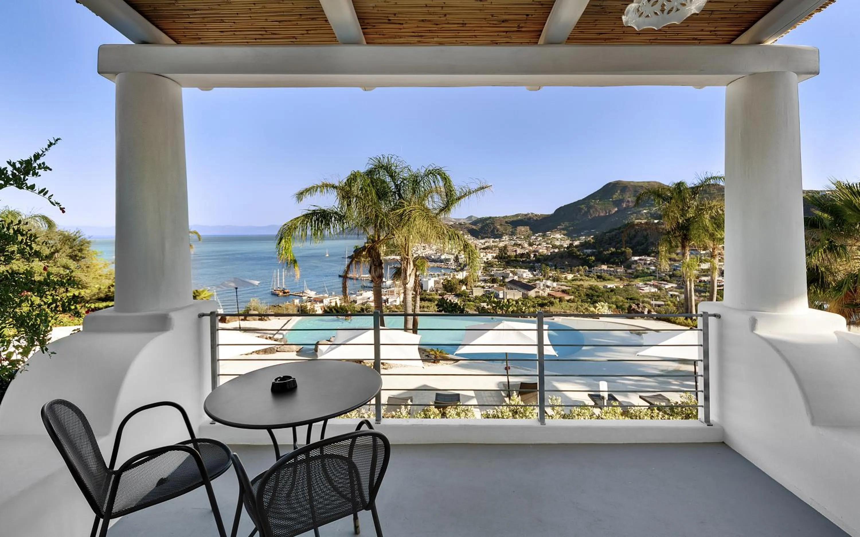 Balcony/Terrace in Hotel Villa Enrica - Aeolian Charme