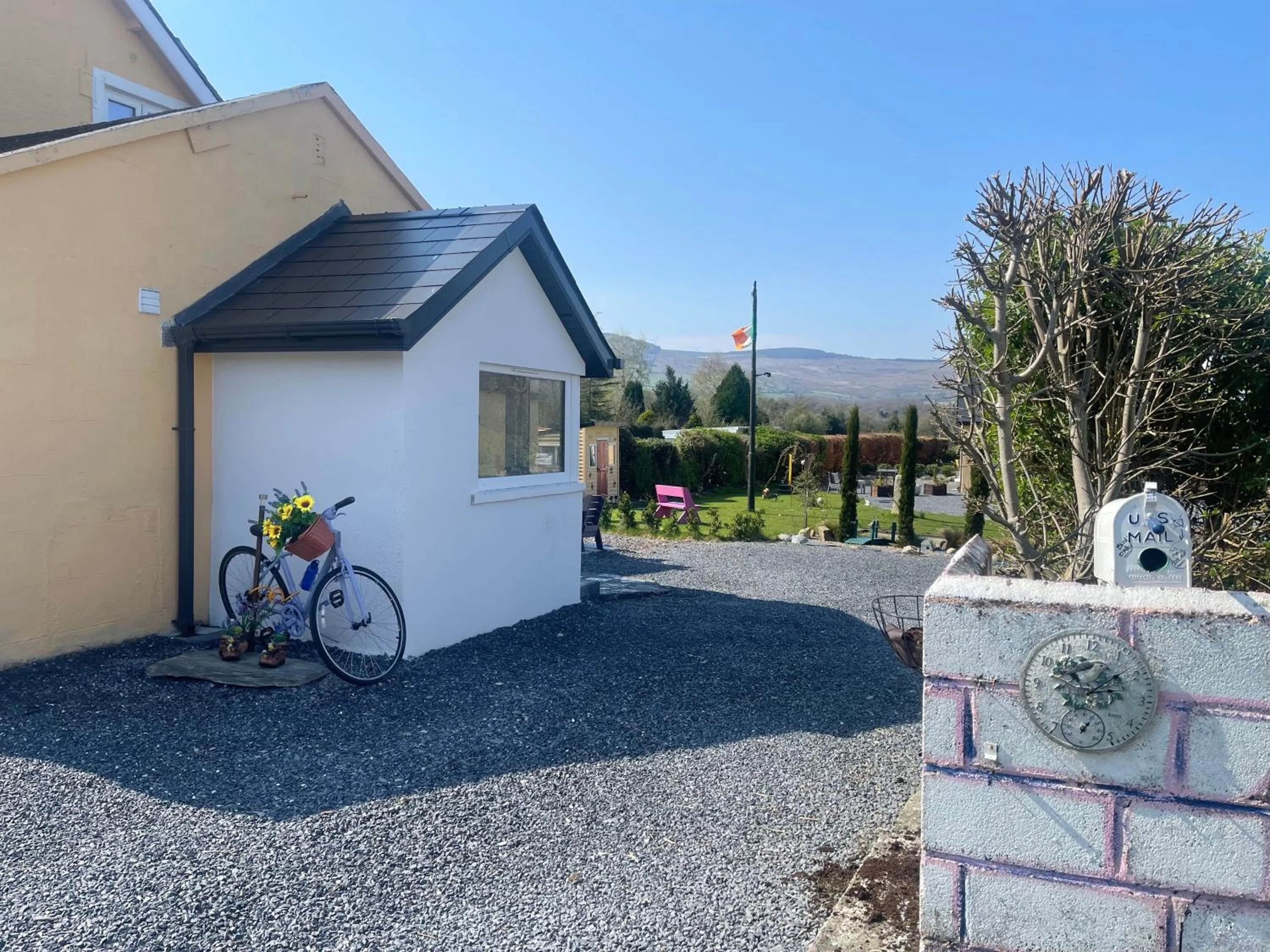 Garden in Mon Petit Cottage - B&B and Guest House in Bunclody